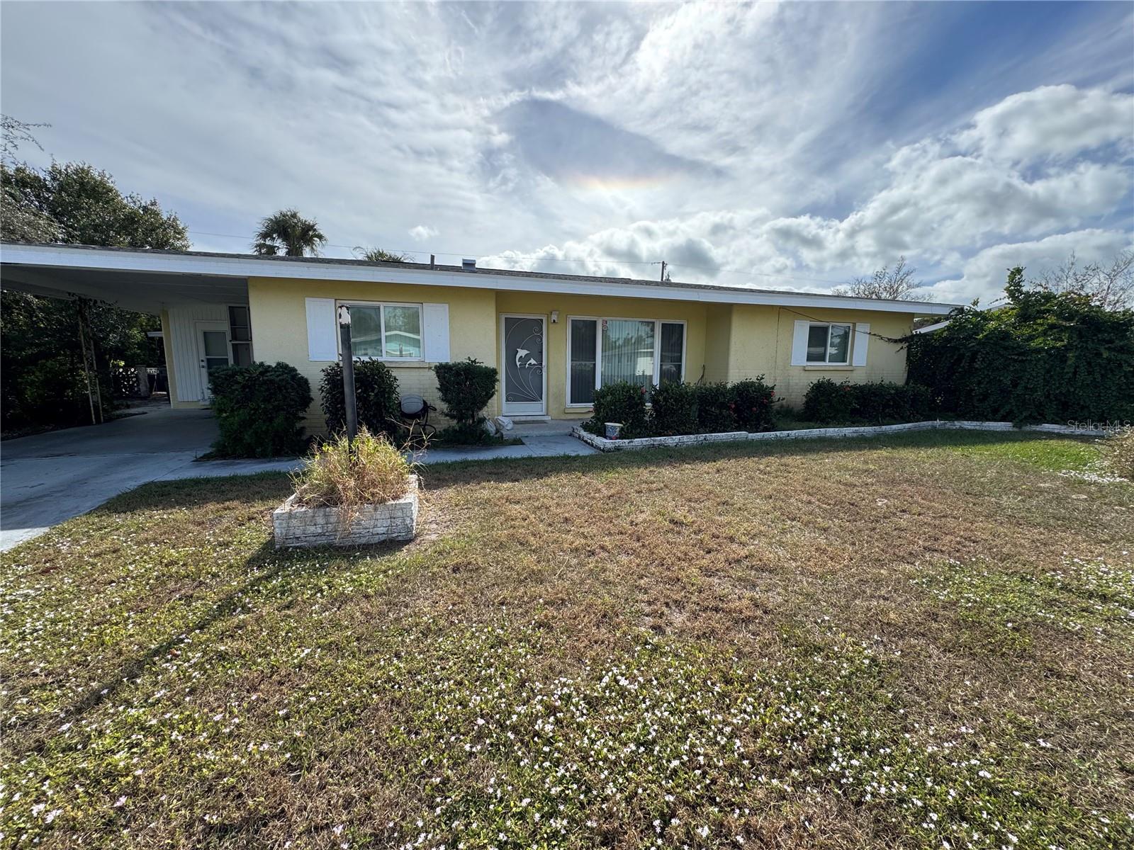 264 GLEN OAK RD Property Photo 1