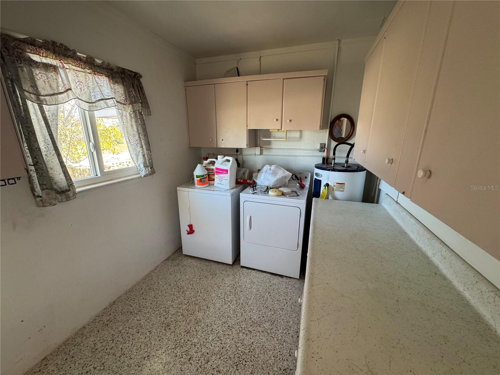 264 Glen Oak Rd Property Photo 7