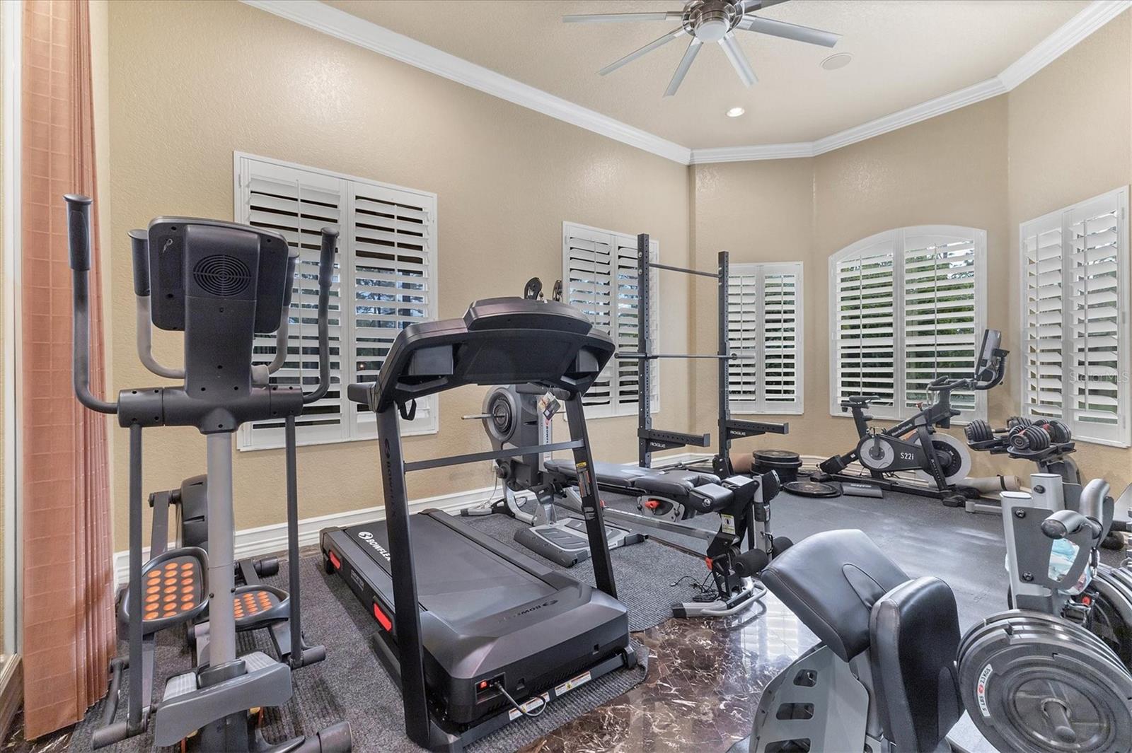 3657 Tropicaire Blvd Property Photo 7