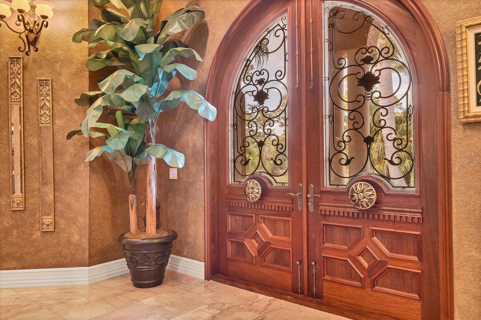 3657 Tropicaire Blvd Property Photo 9