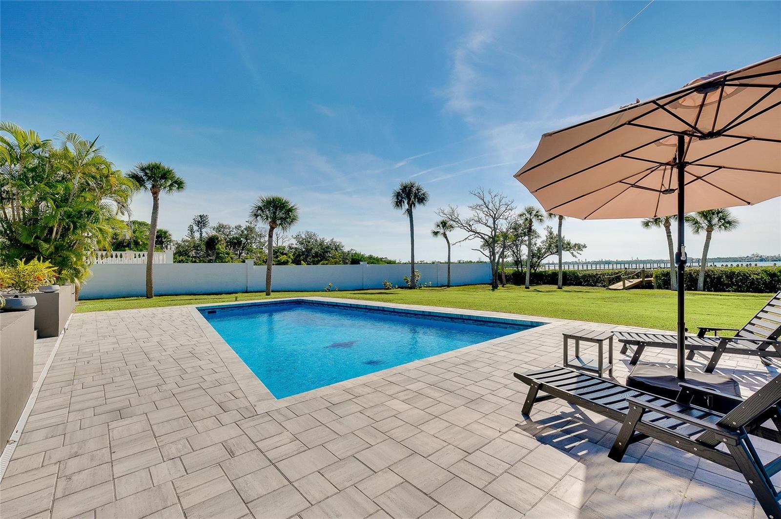 1089 Bayshore Dr Property Photo 34