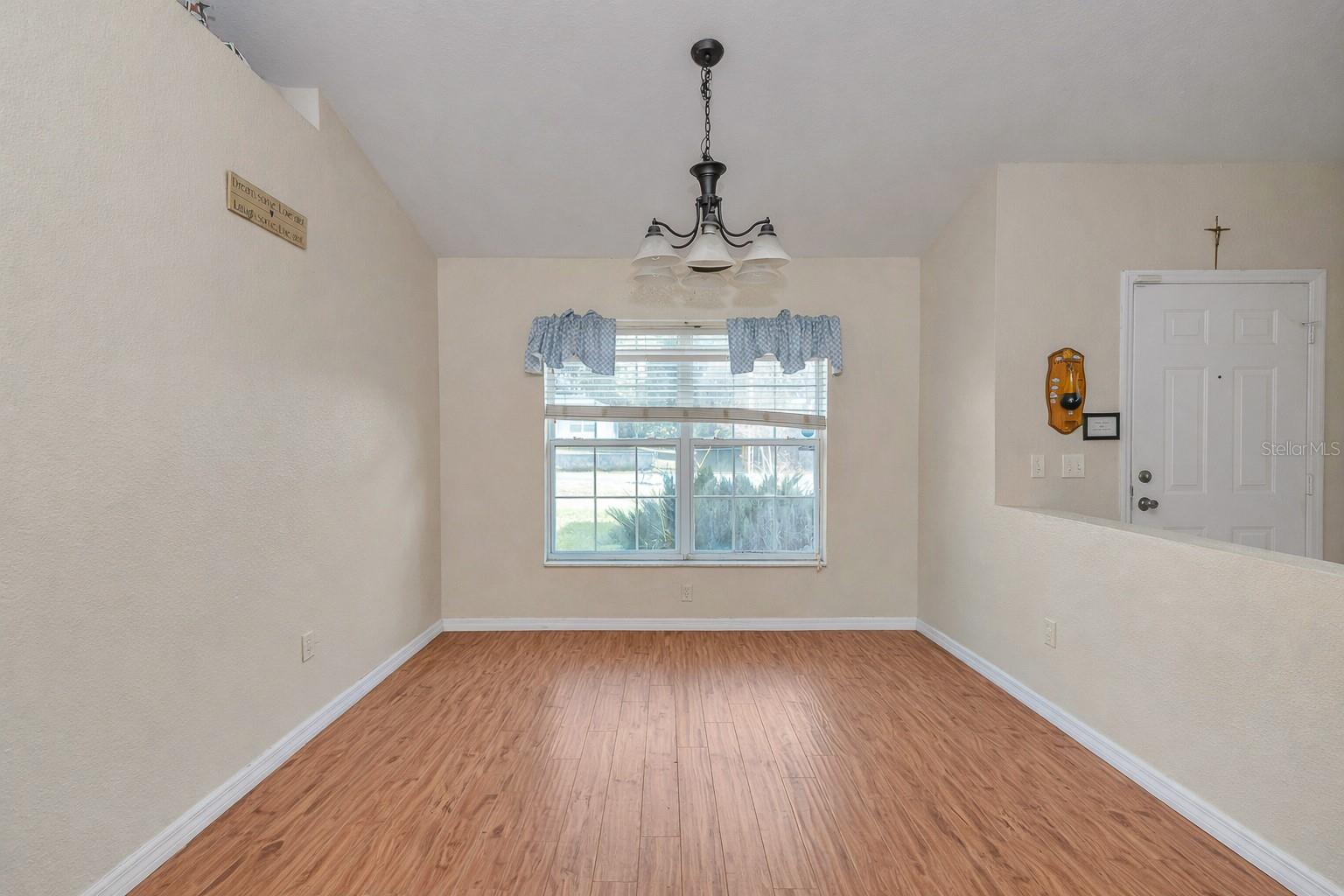 4 Hemlock Terrace Crse Property Photo 6