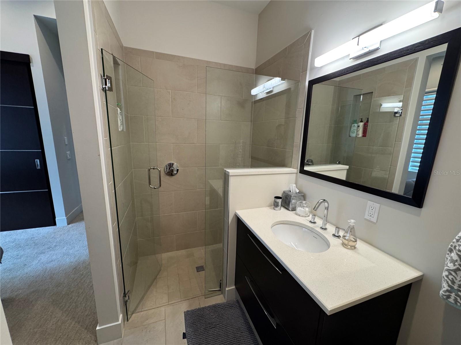 239 Cosmopolitan Ct Property Photo 19
