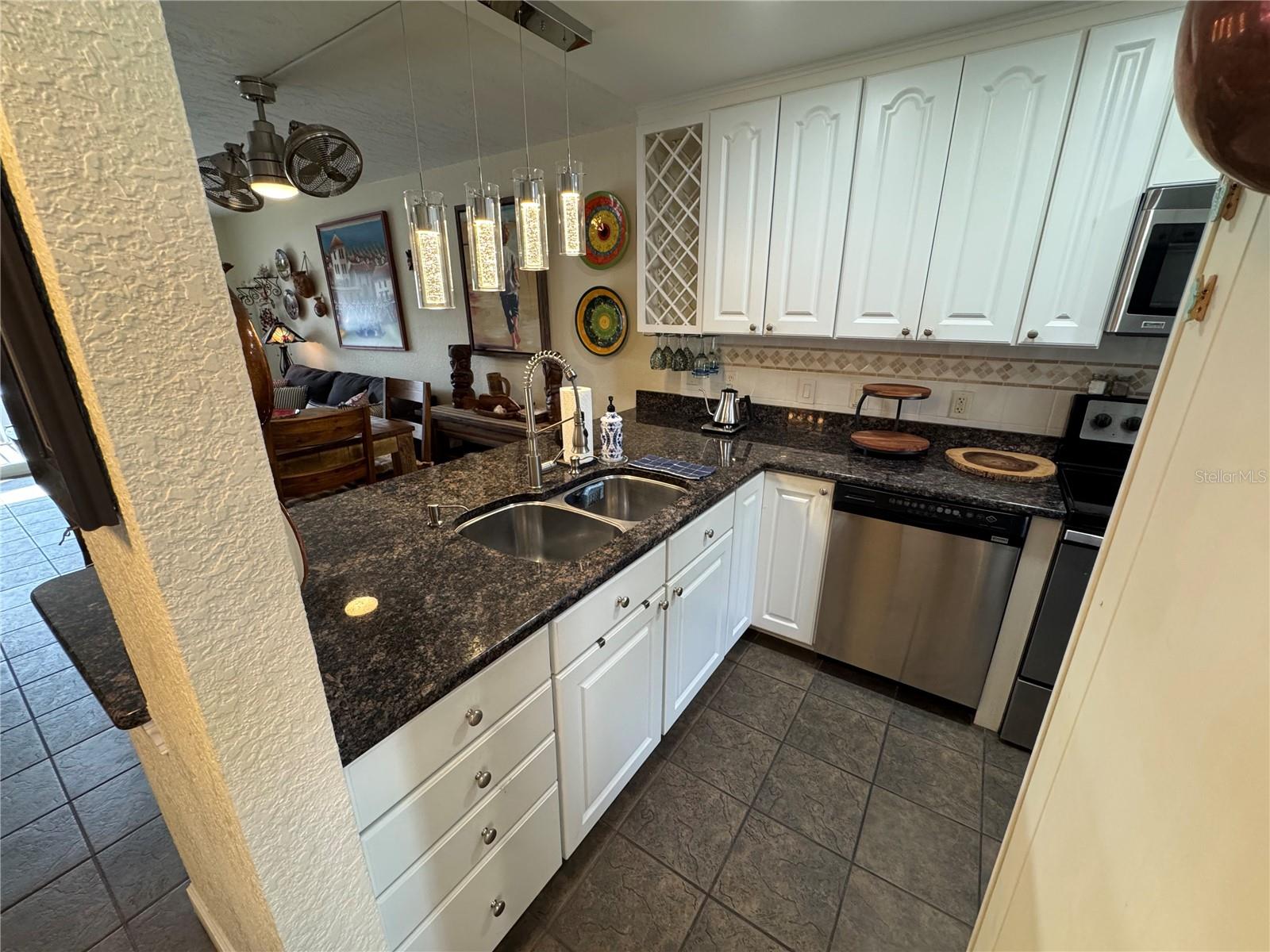1400 Tarpon Center Dr #206 Property Photo 4