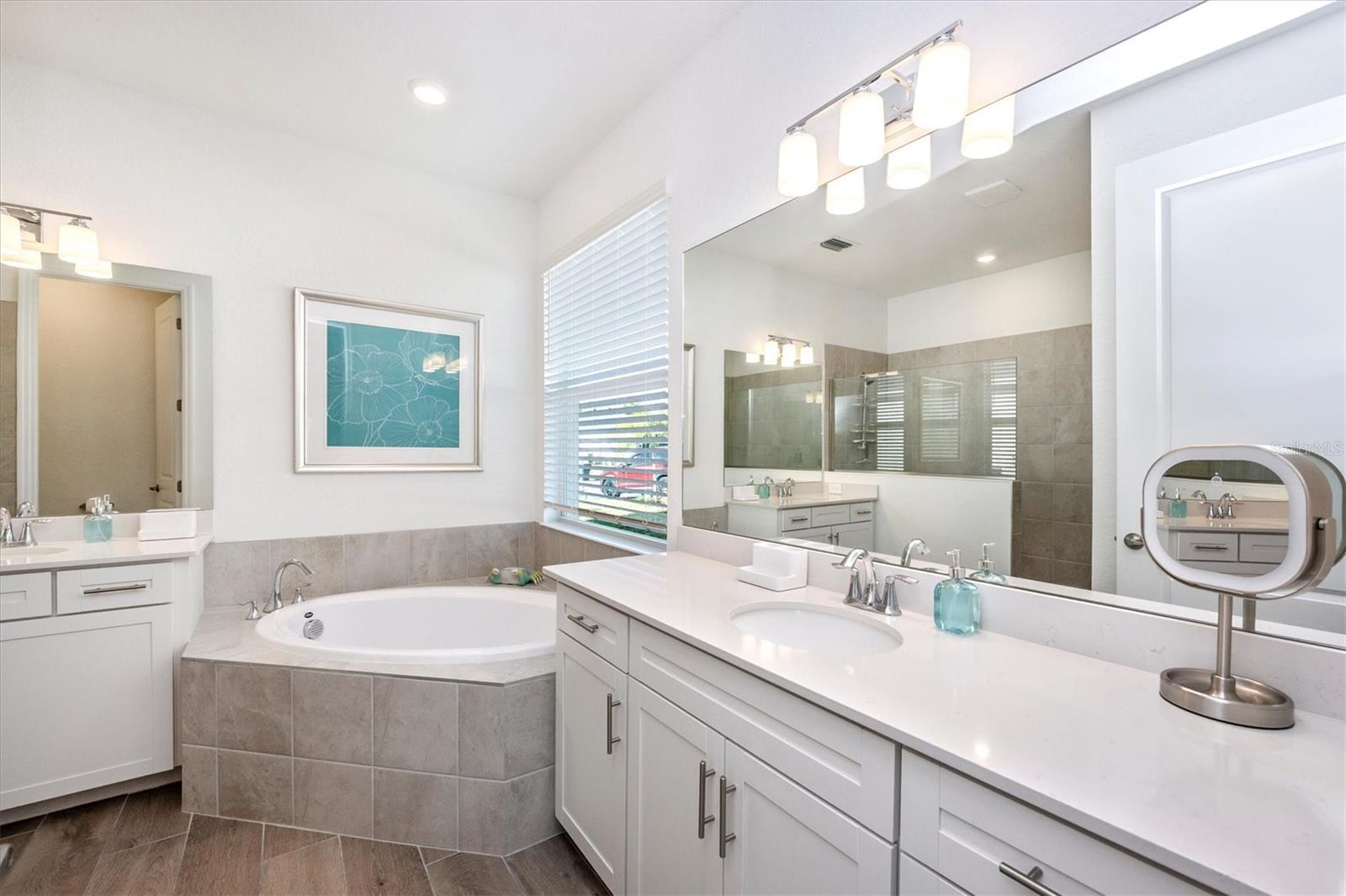 12950 Tulum Loop Property Photo 30