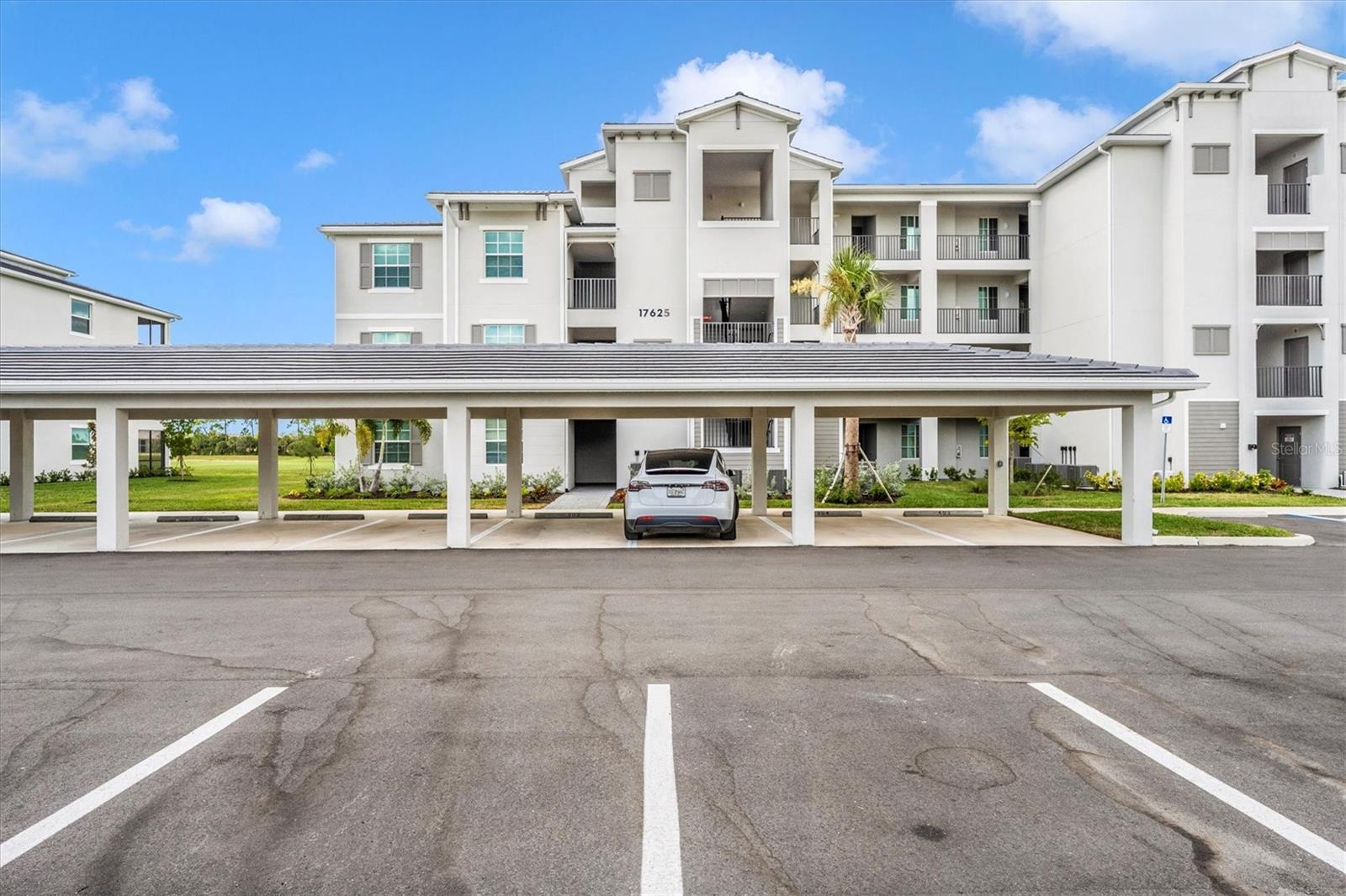 17625 Opal Sand Dr #207 Property Photo 1
