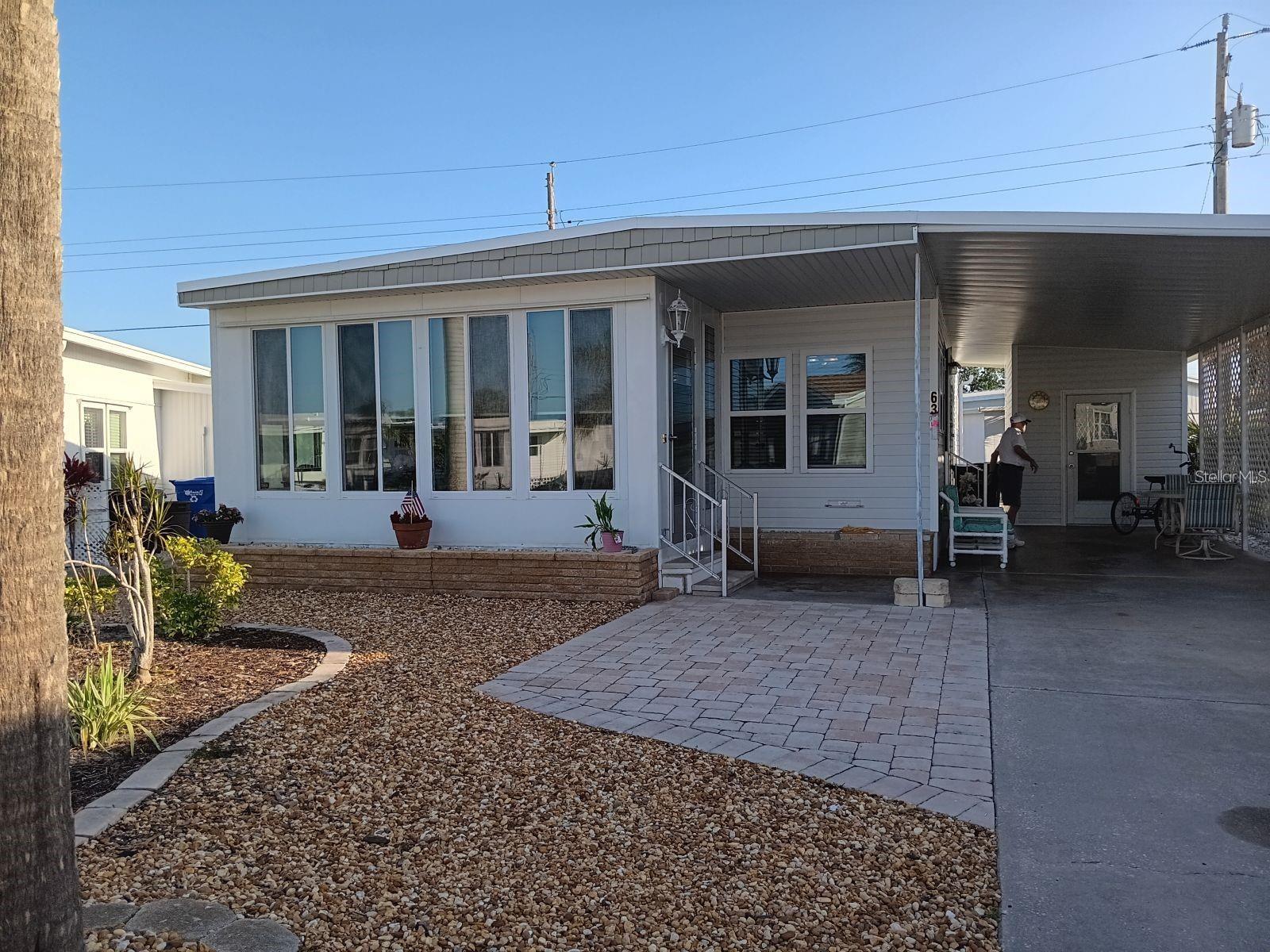 638 LEISURE Property Photo 1
