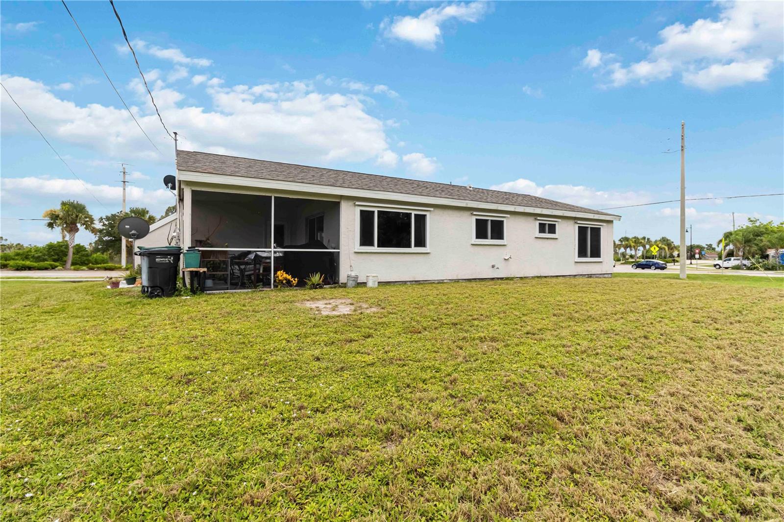 20550 Edgewater Dr Property Photo 28