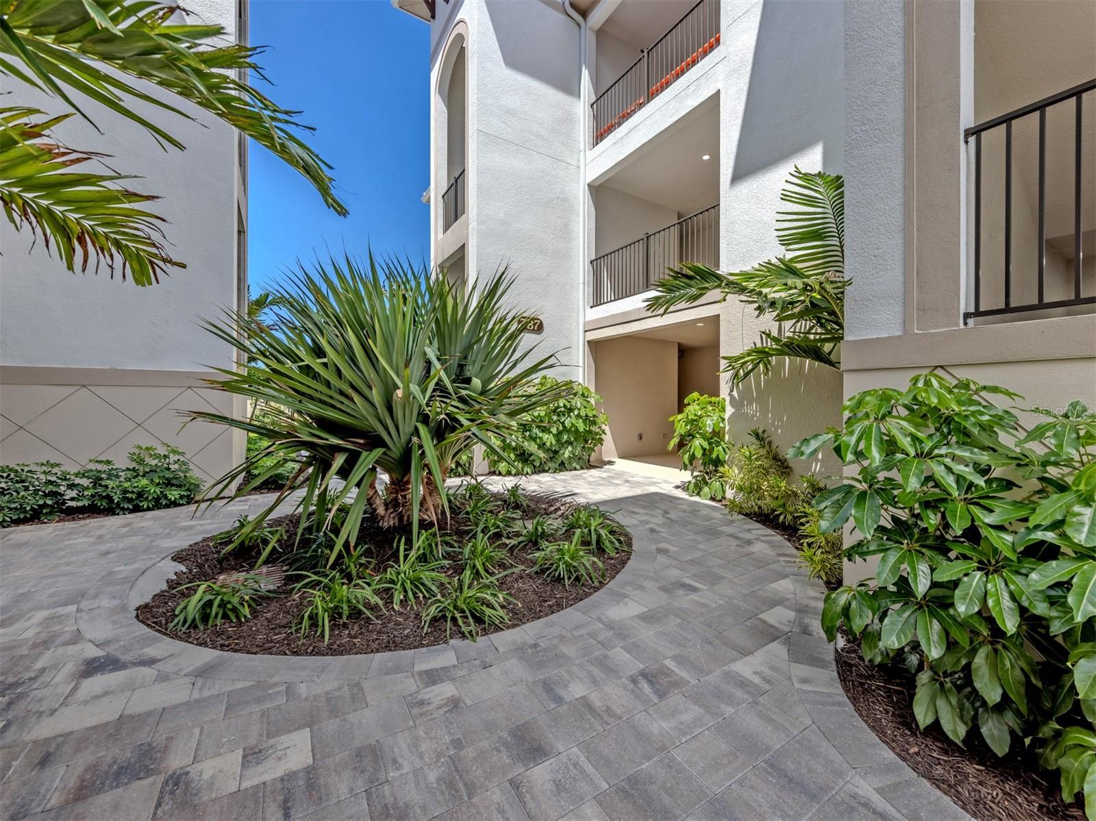 787 S. Tamiami Trail #303 Property Photo 6