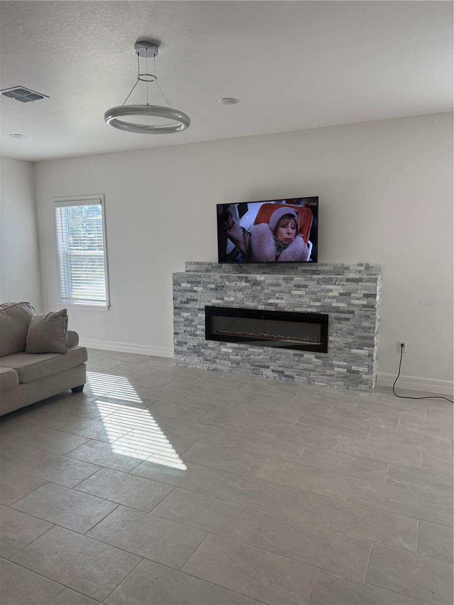 15467 Maynard Ave Property Photo 8