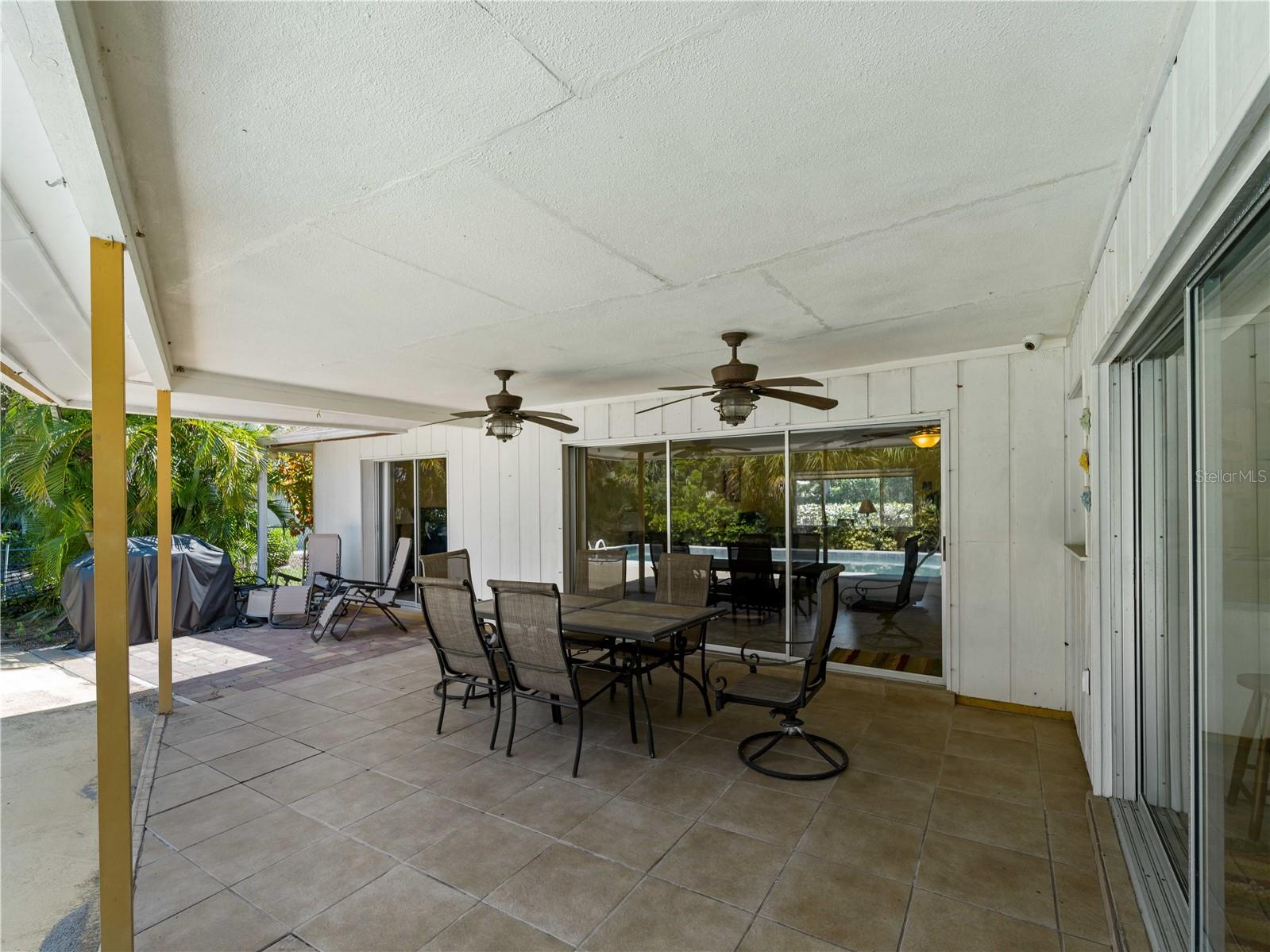 424 Baycrest Dr Property Photo 31