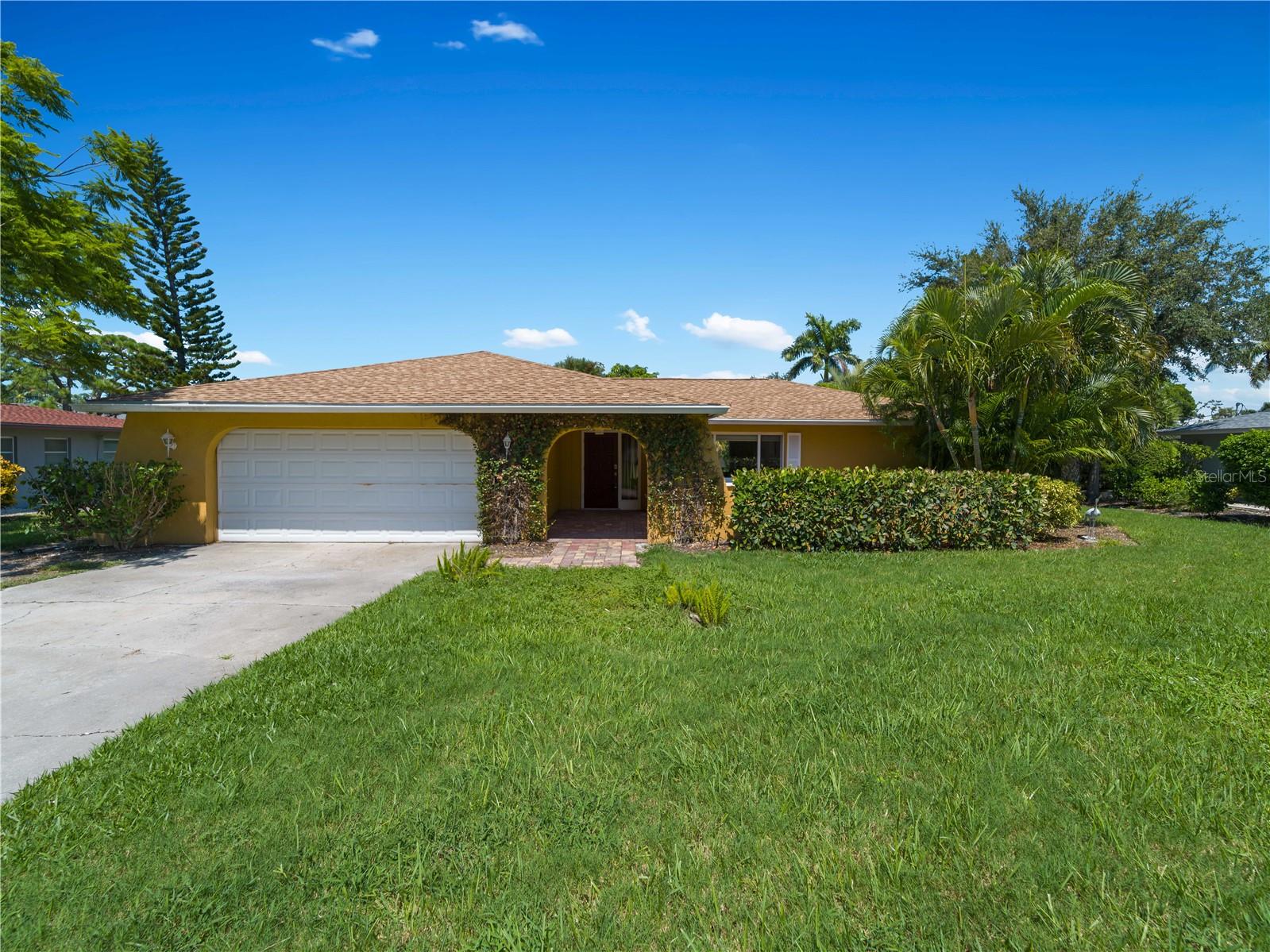 424 Baycrest Dr Property Photo 41