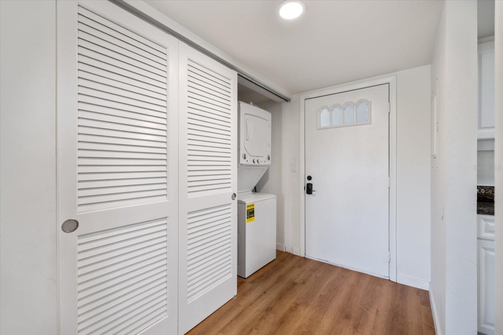 822 Capri Isles Blvd #107 Property Photo 34