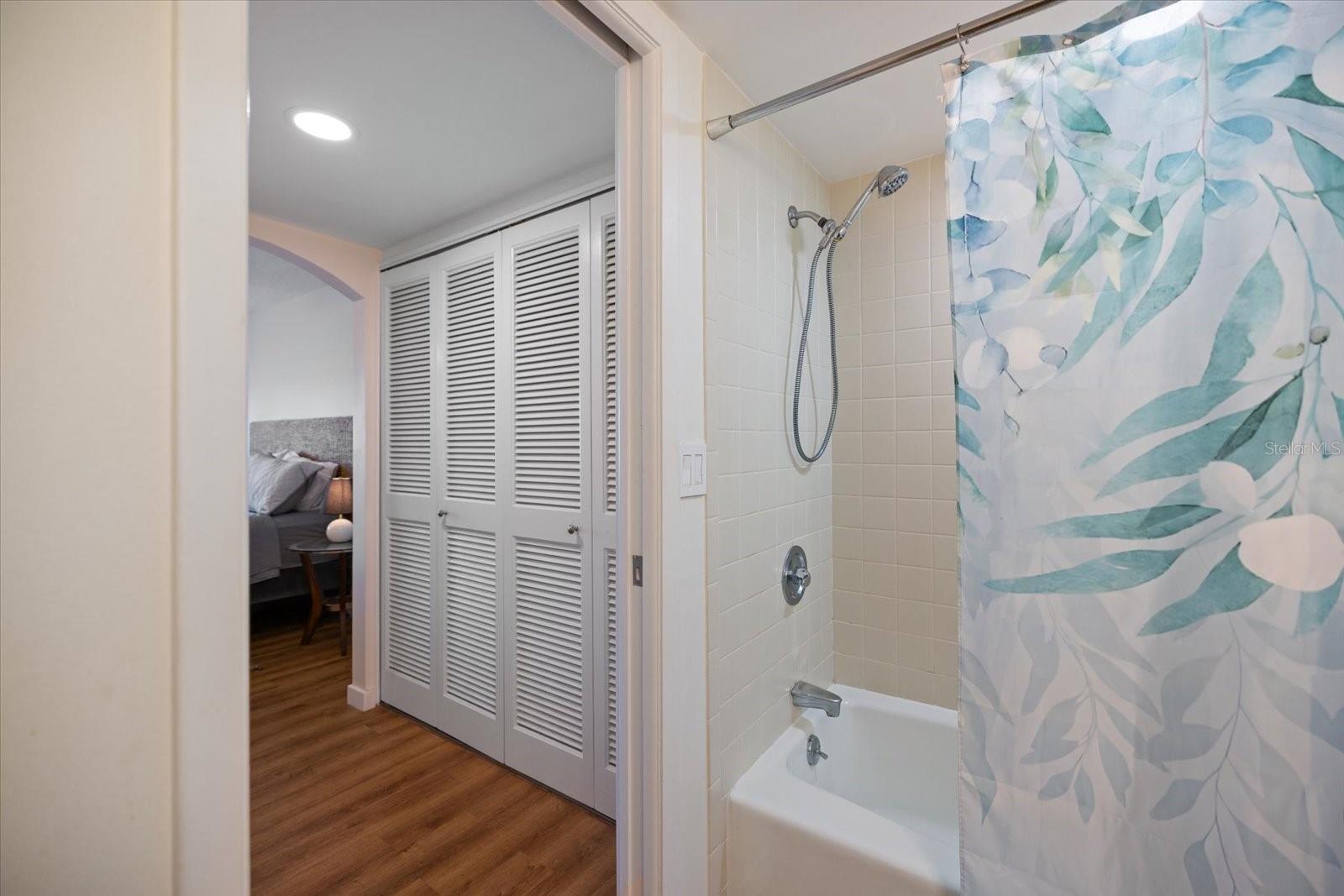 822 Capri Isles Blvd #107 Property Photo 37