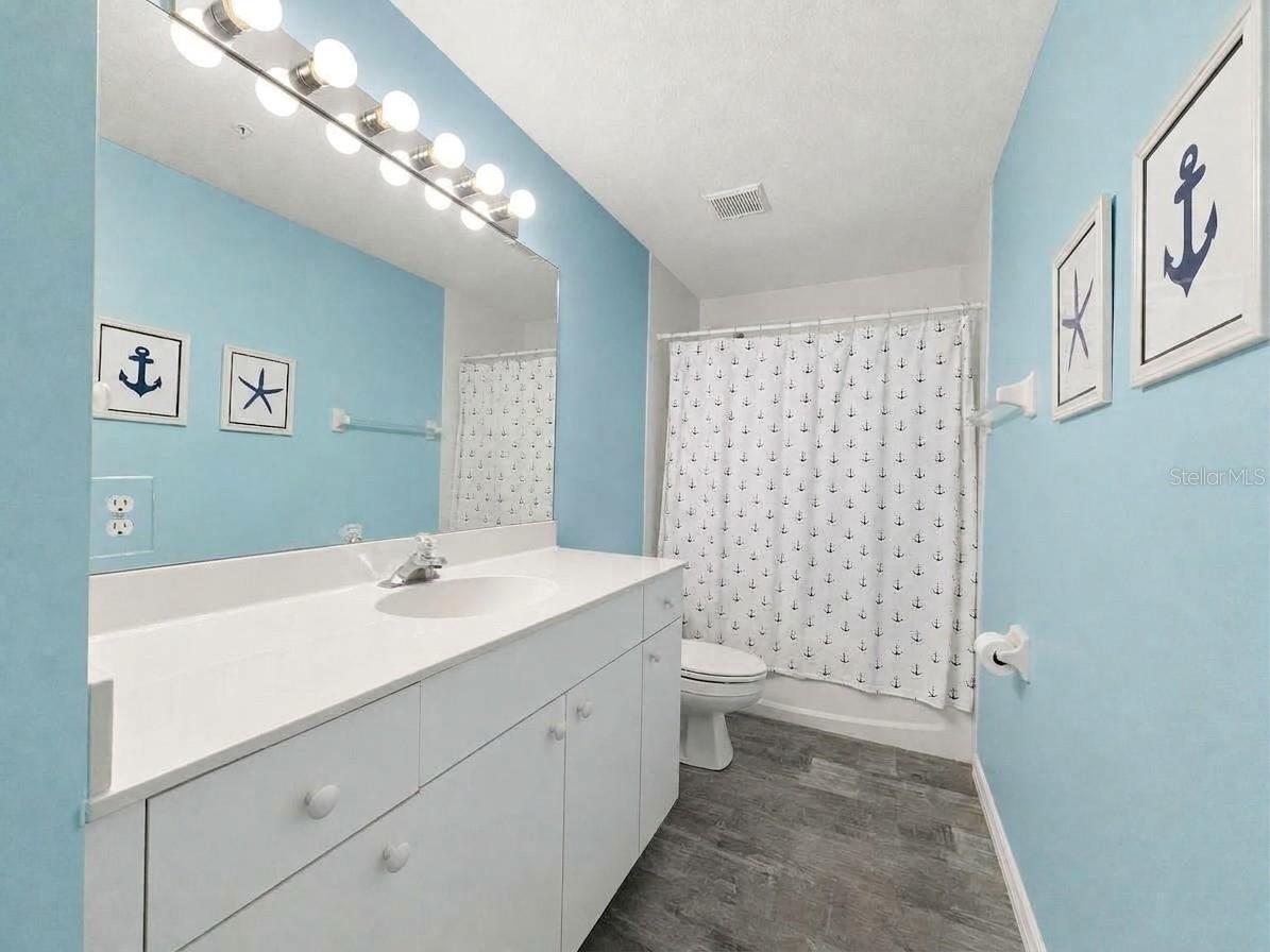 200 Harbor Walk Dr #322 Property Photo 19