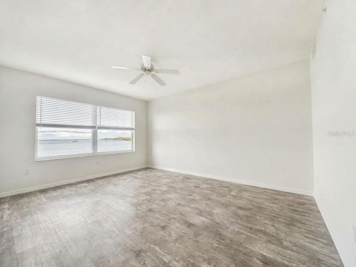 200 Harbor Walk Dr #322 Property Photo 28