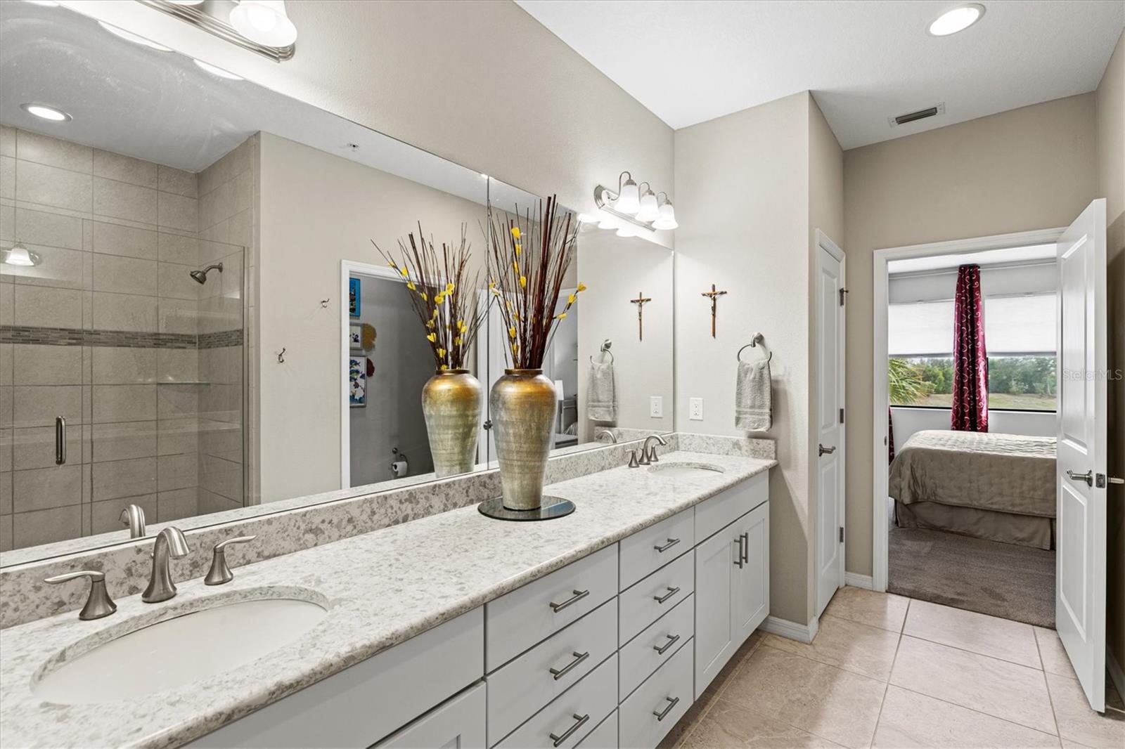 23516 Awabuki Dr #201 Property Photo 39