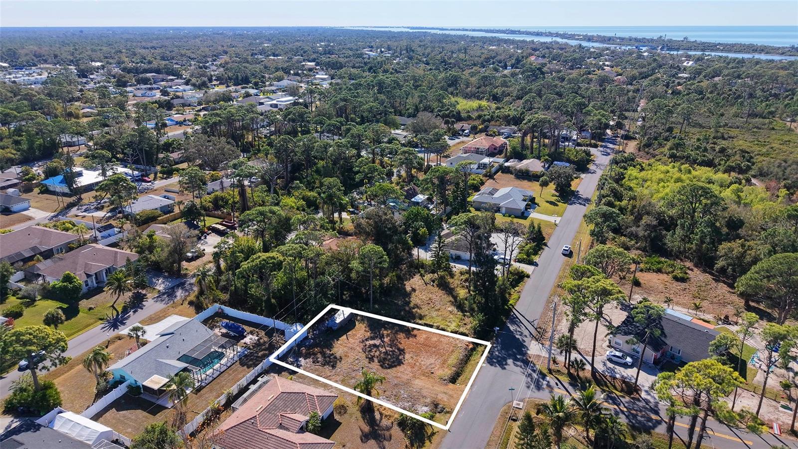 5993 Osprey Rd Property Photo 4