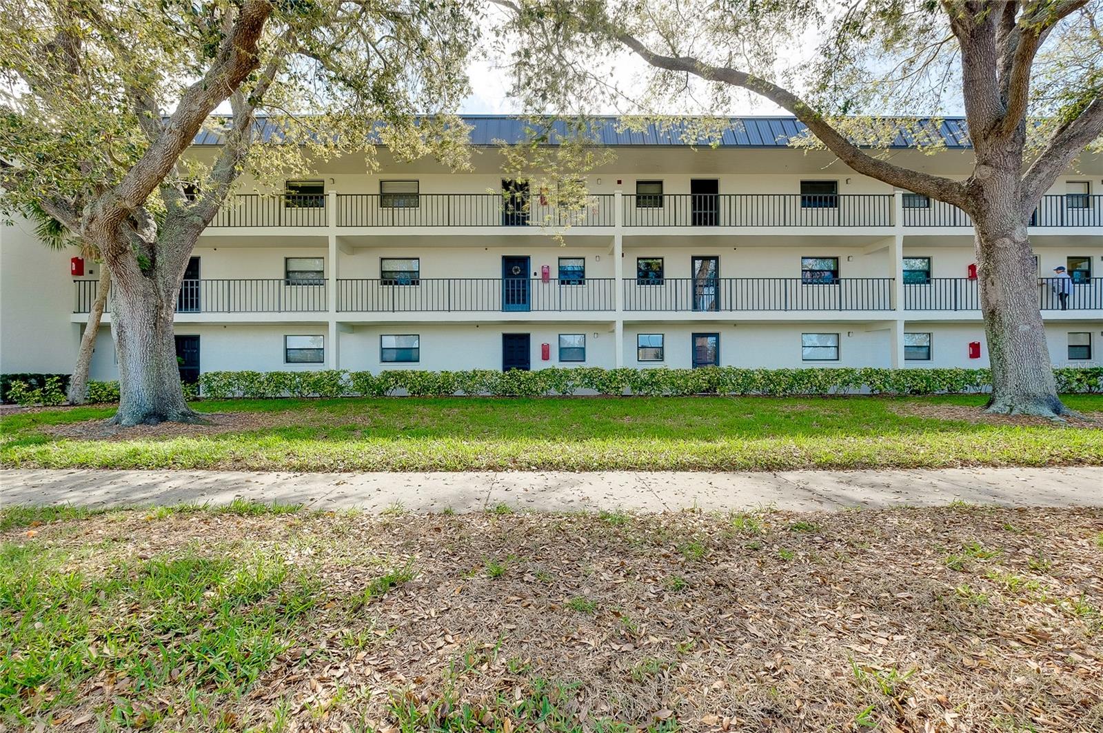 104 CAPRI ISLES BLVD #209