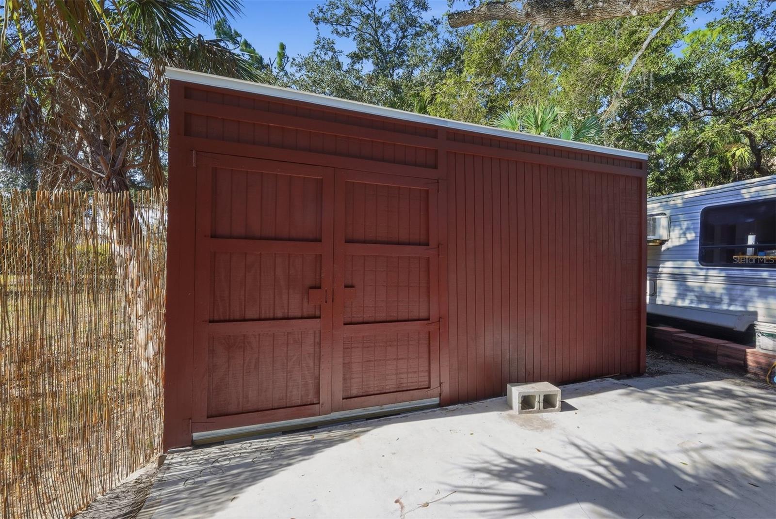 1066 Conover St Property Photo 70