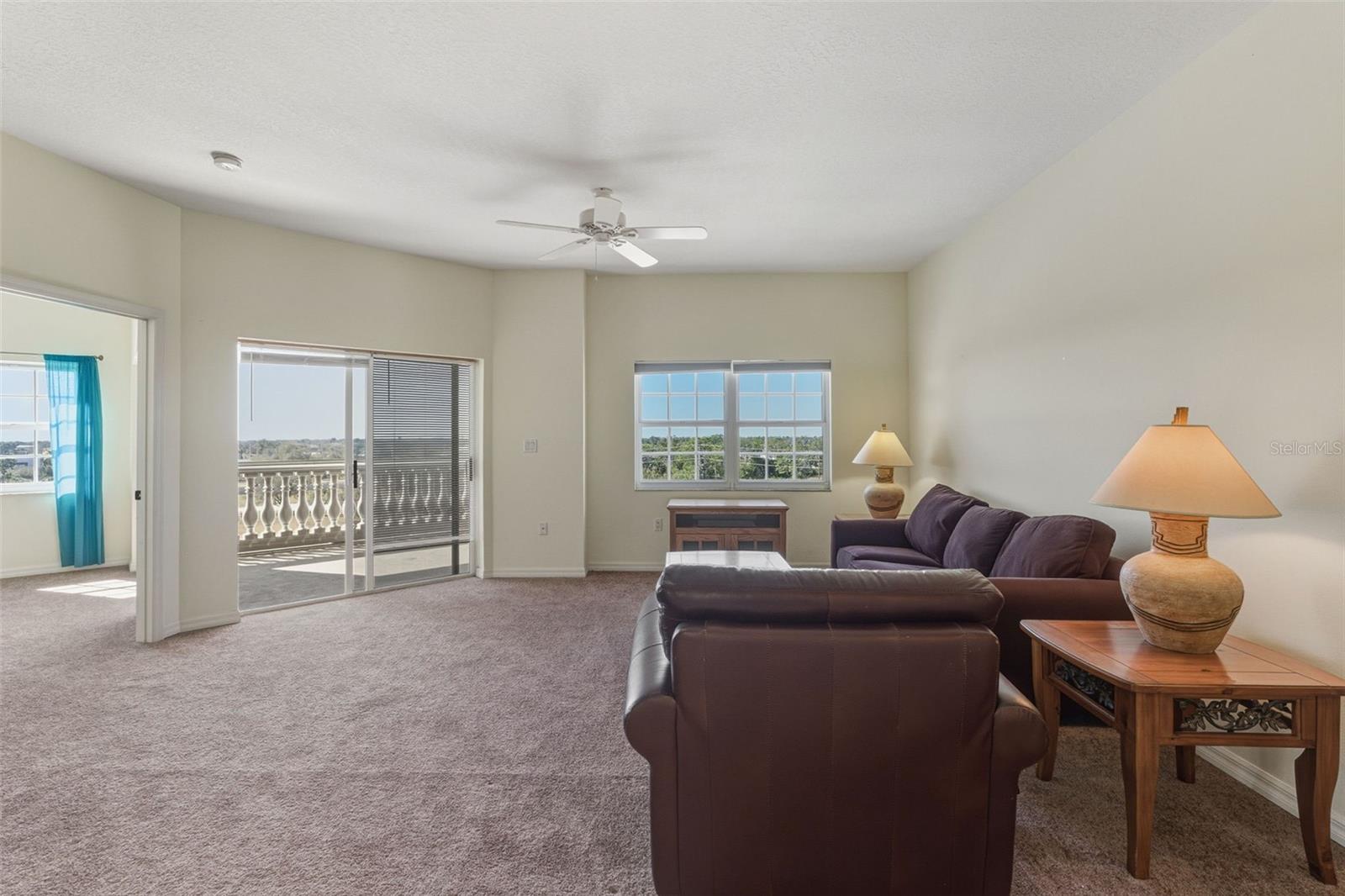 3730 Cadbury Cir #528 Property Photo 7