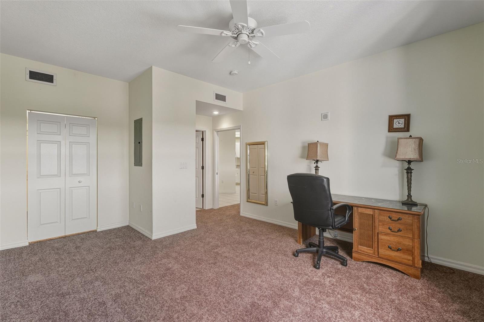 3730 Cadbury Cir #528 Property Photo 25