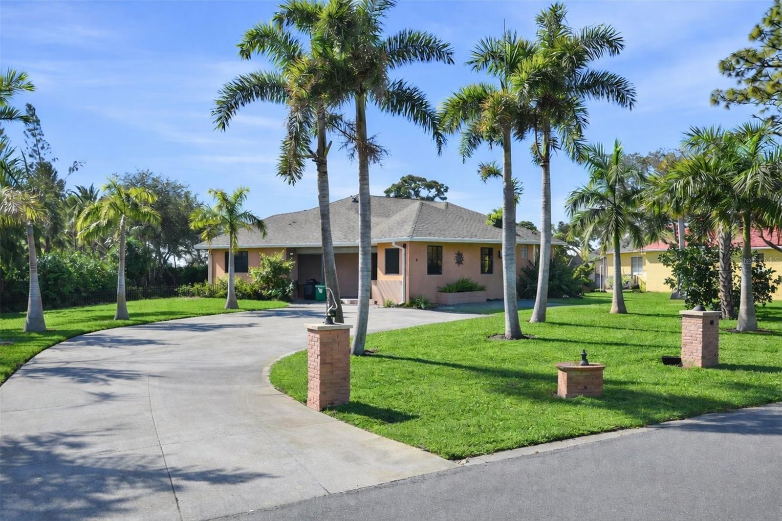 1710 PARKER DR