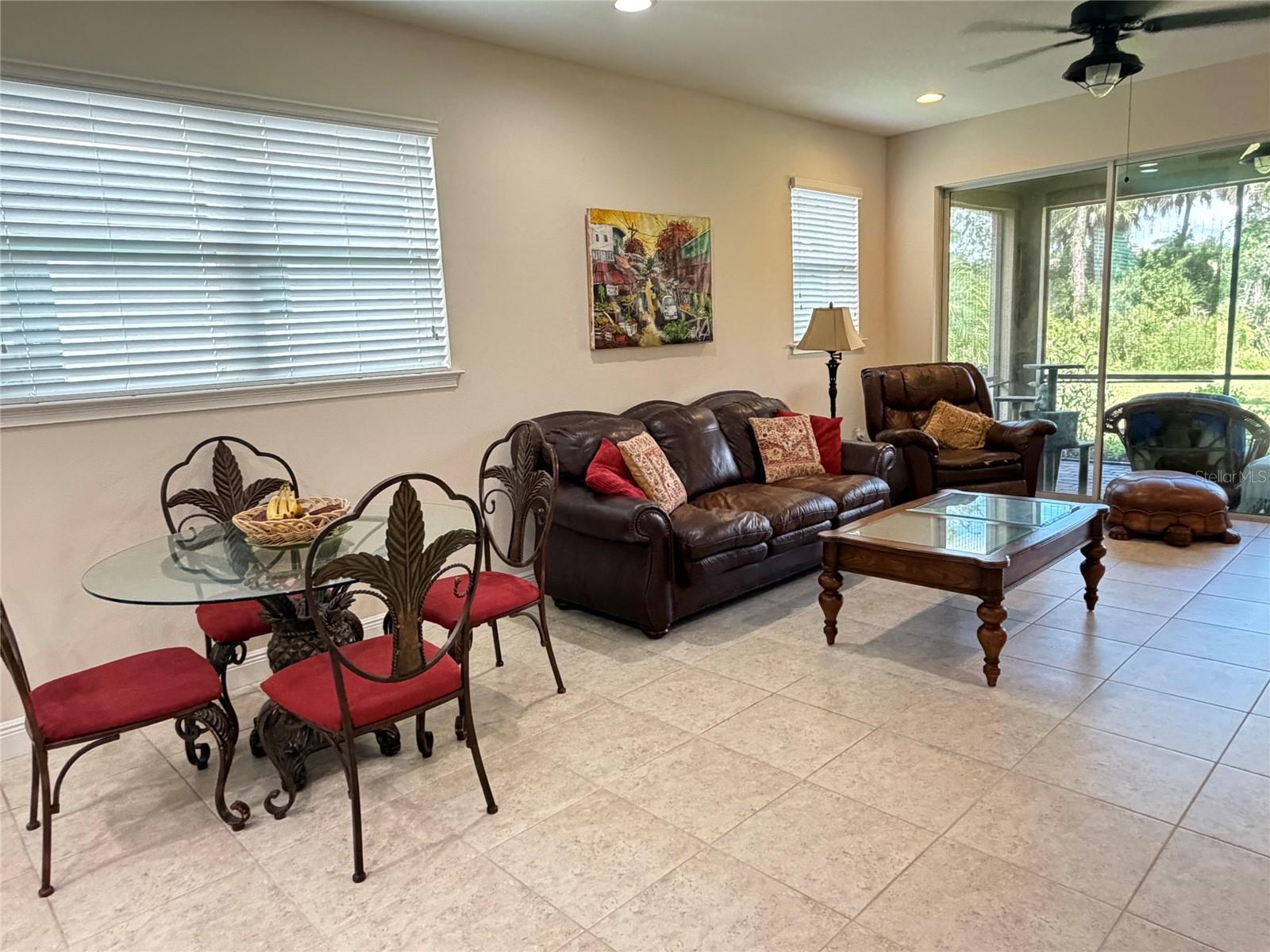11940 Tapestry Ln Property Photo 12