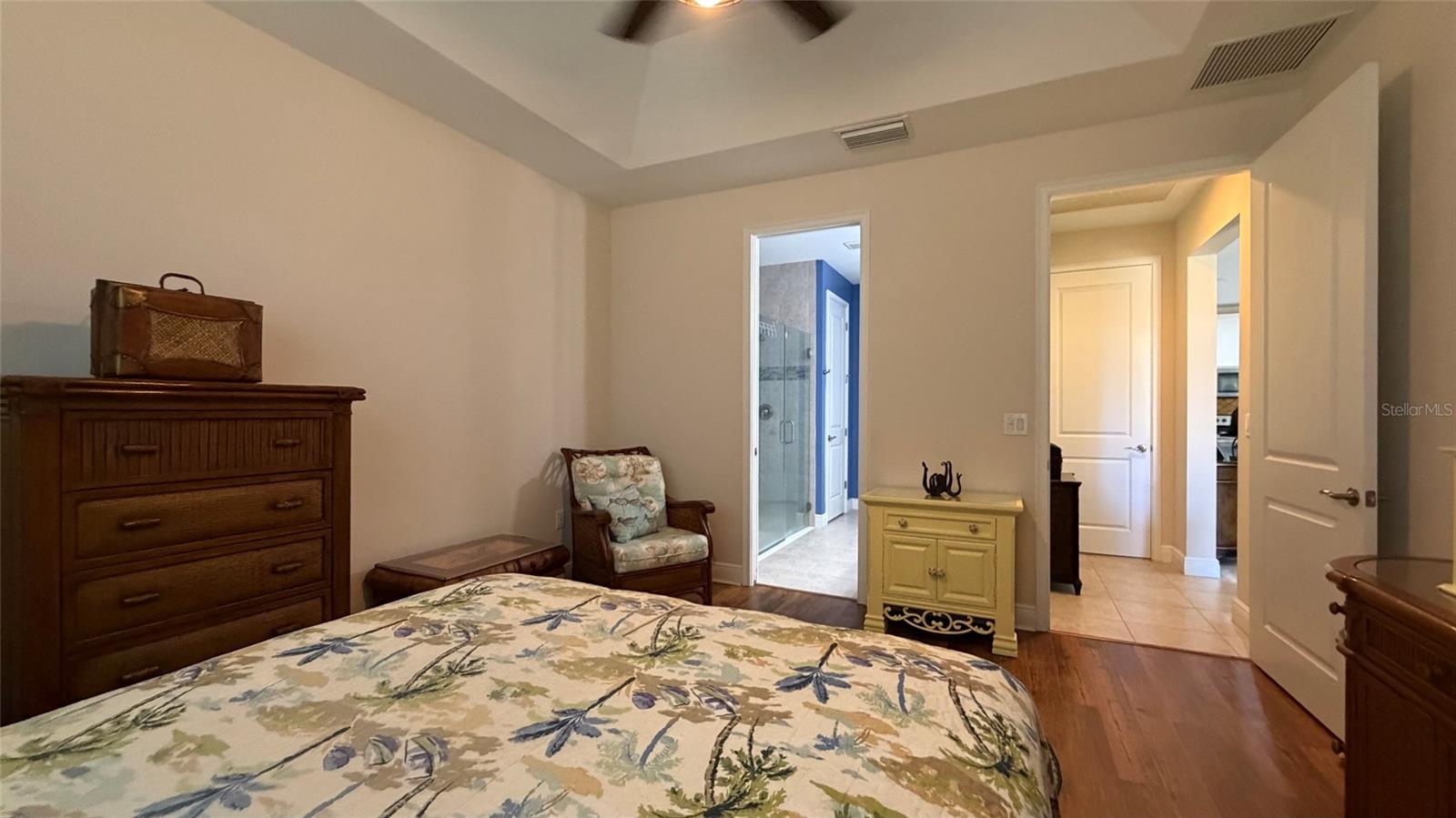 11940 Tapestry Ln Property Photo 14