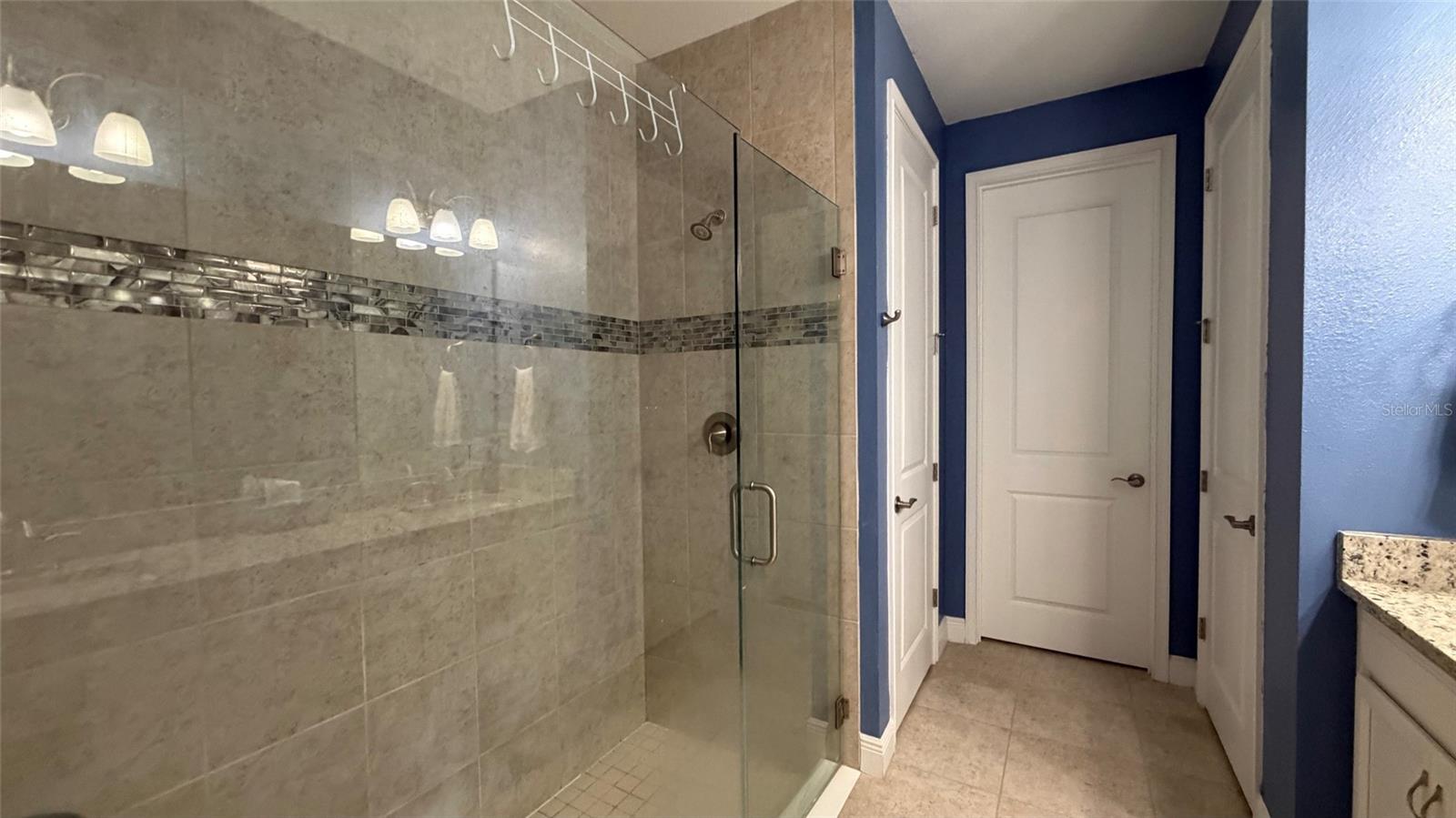 11940 Tapestry Ln Property Photo 15