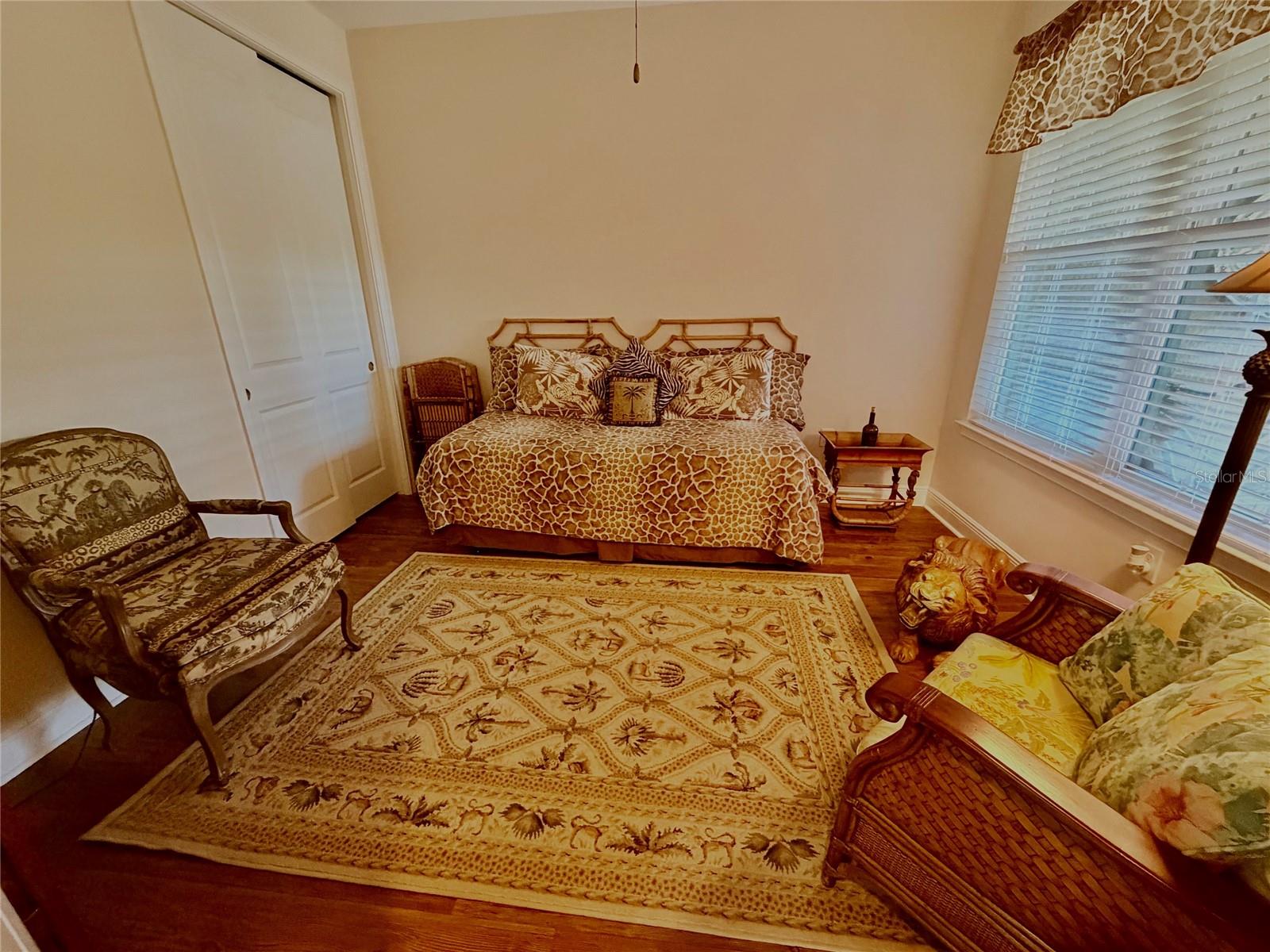 11940 Tapestry Ln Property Photo 18