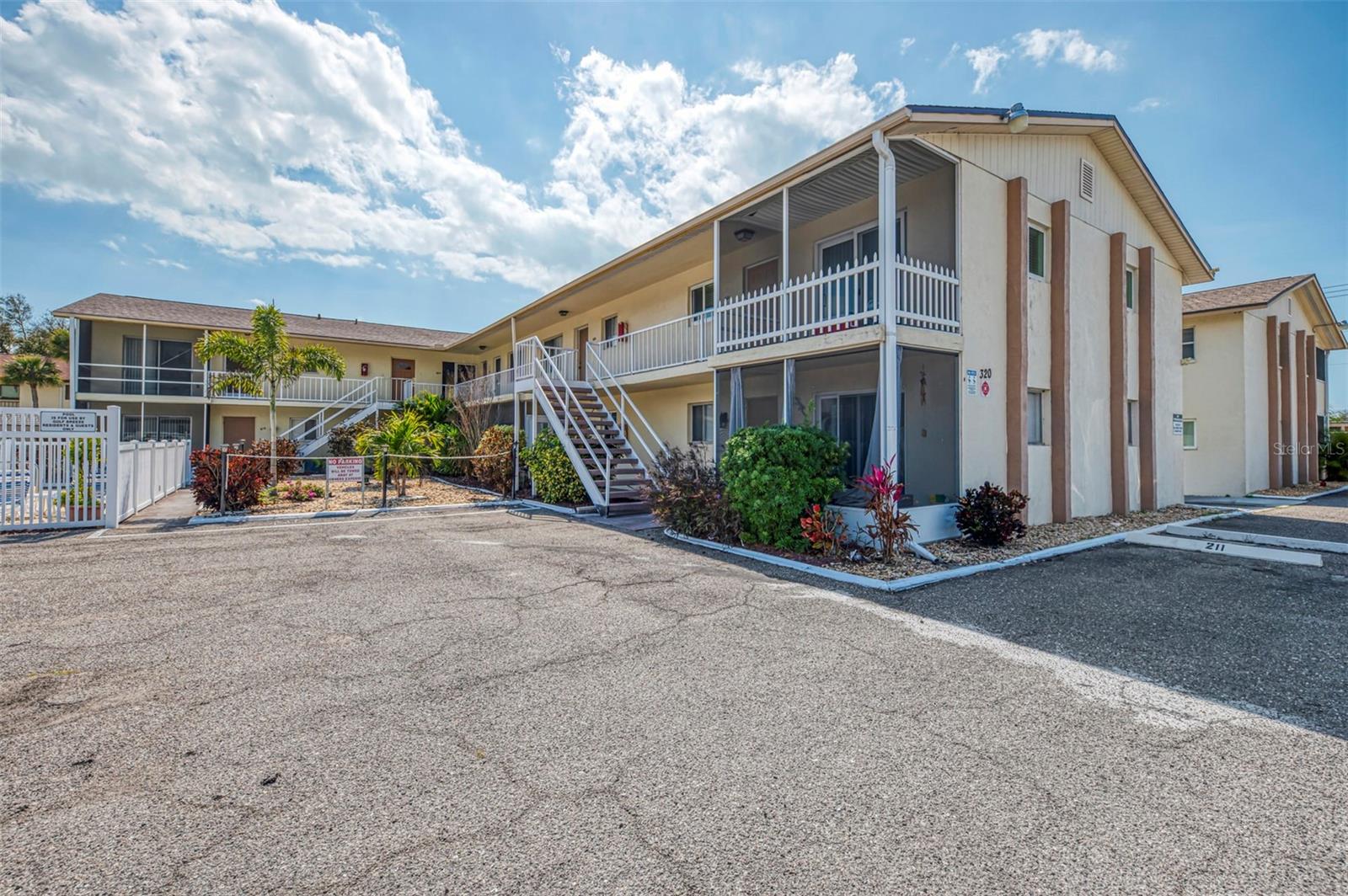320 BASE AVE E #224