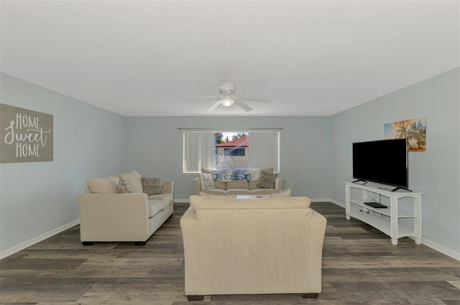 320 Base Ave E #224 Property Photo 12