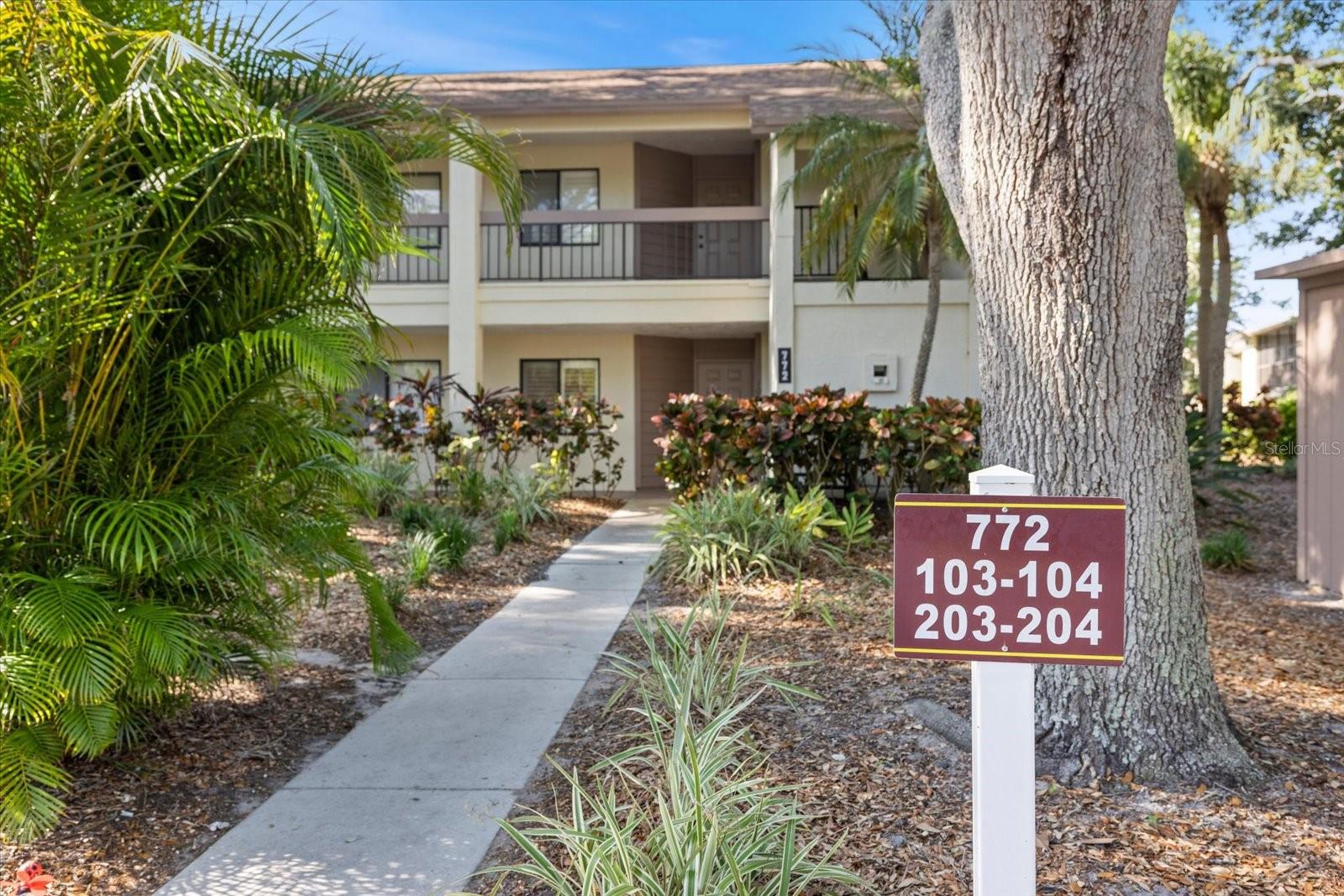 772 Bird Bay Dr N #104 Property Photo 1