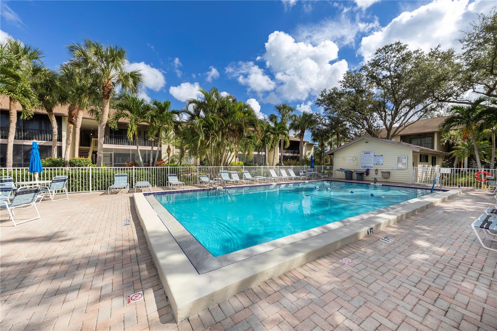 772 Bird Bay Dr N #104 Property Photo 37