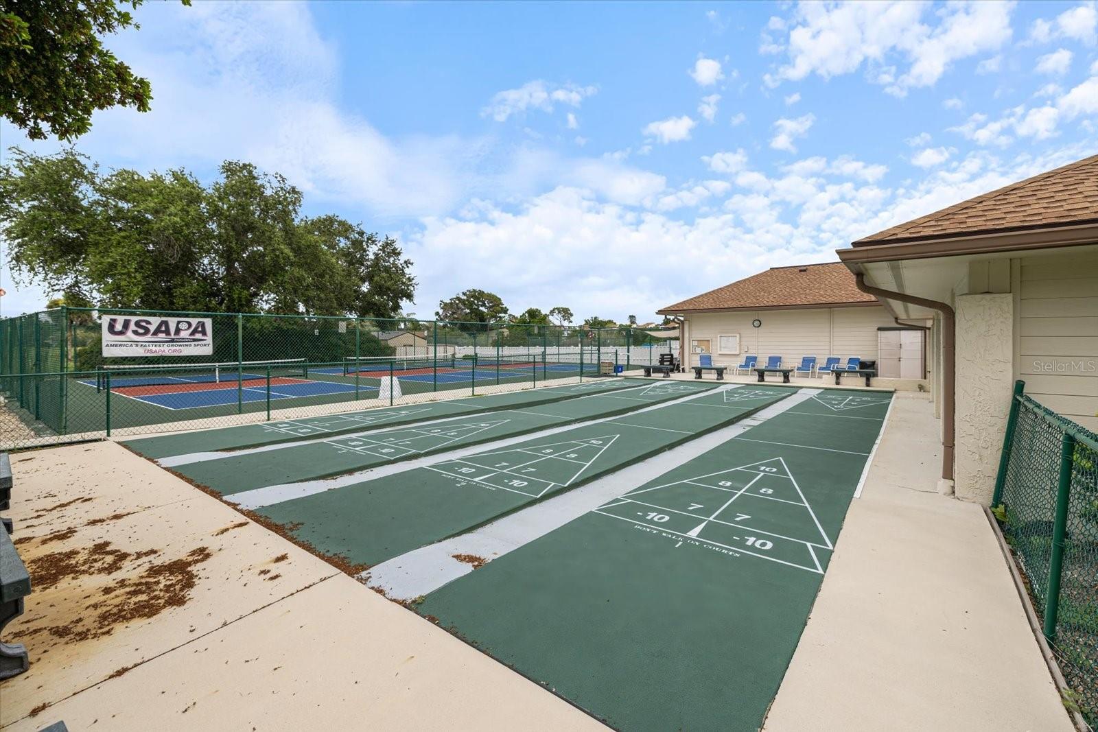 772 Bird Bay Dr N #104 Property Photo 43