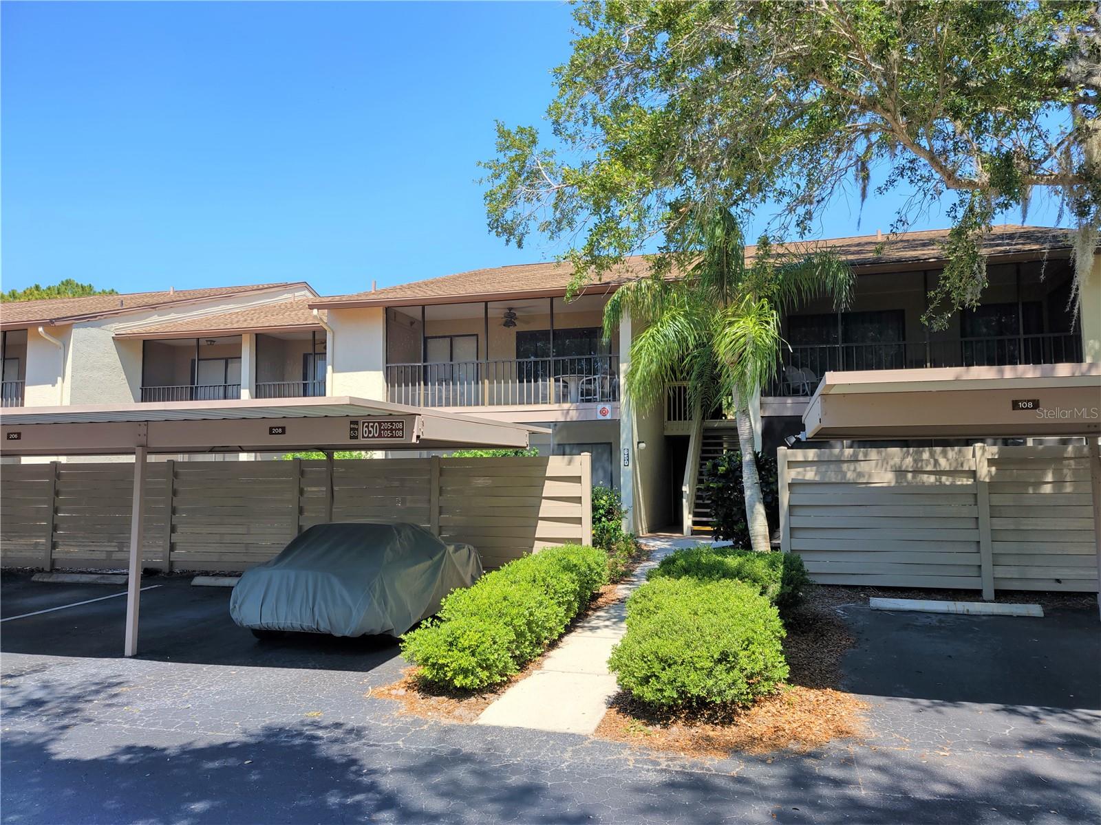 650 BIRD BAY DR E #105 Property Photo 1