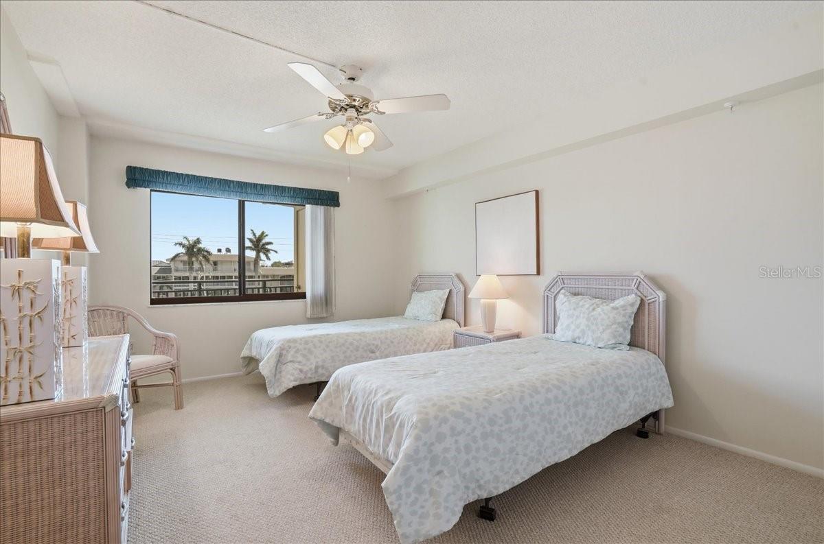 840 The Esplanade N #206 Property Photo 36