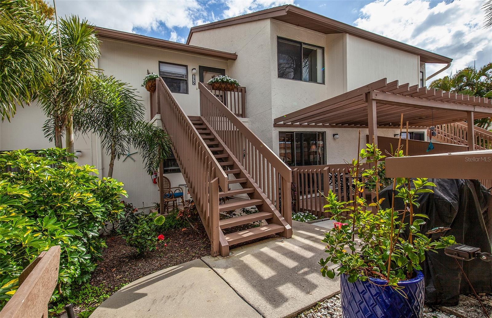 862 Bird Bay Way #194 Property Photo 1