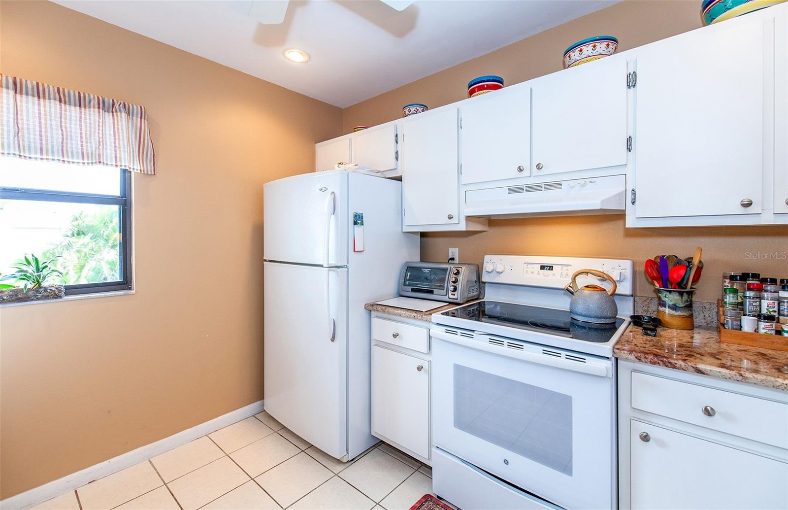862 Bird Bay Way #194 Property Photo 4