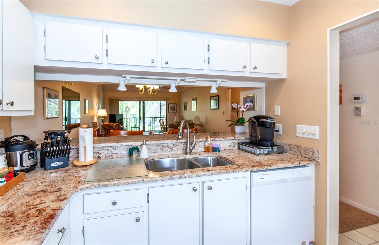 862 Bird Bay Way #194 Property Photo 6