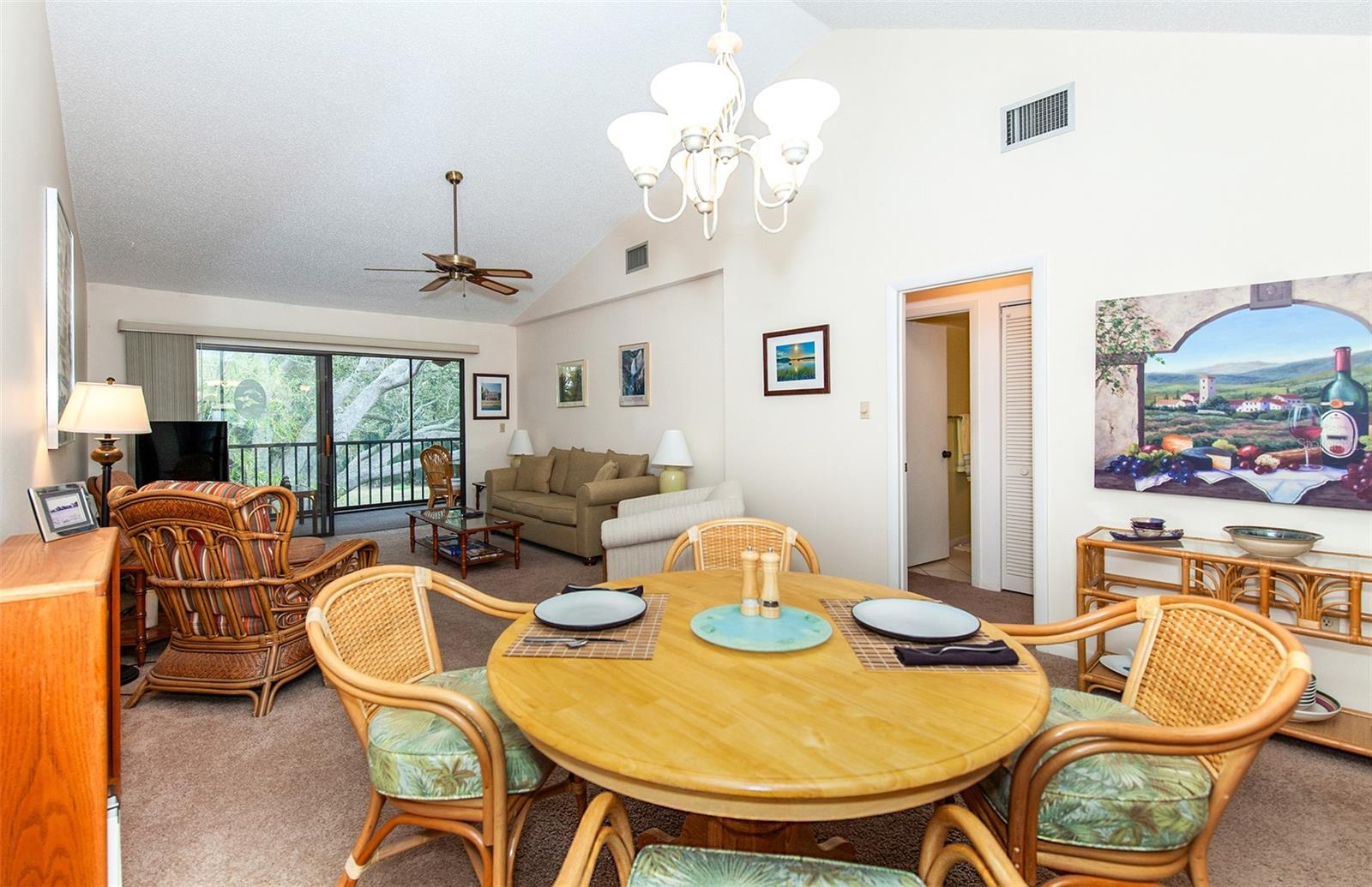 862 Bird Bay Way #194 Property Photo 8
