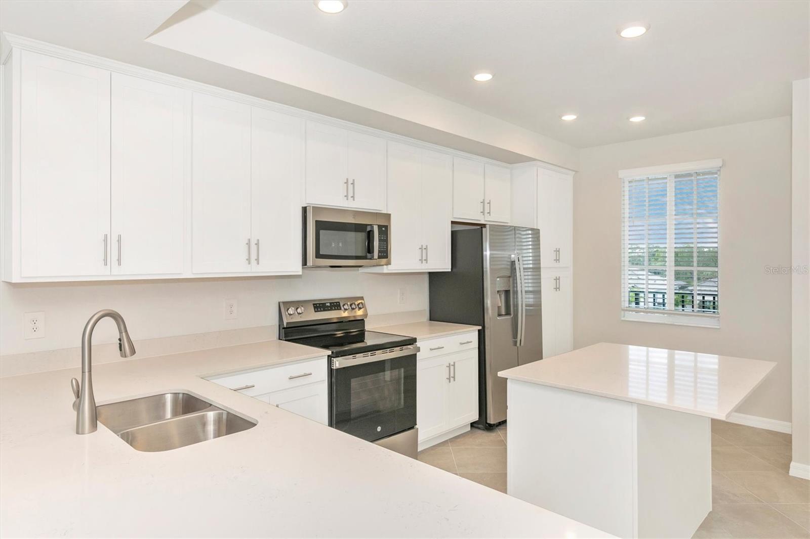 12320 Wellen Golf St #305 Property Photo 5