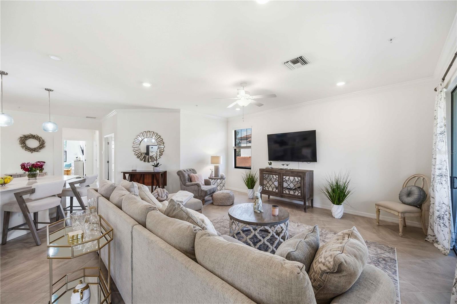 10039 Crooked Creek Dr #201 Property Photo 17