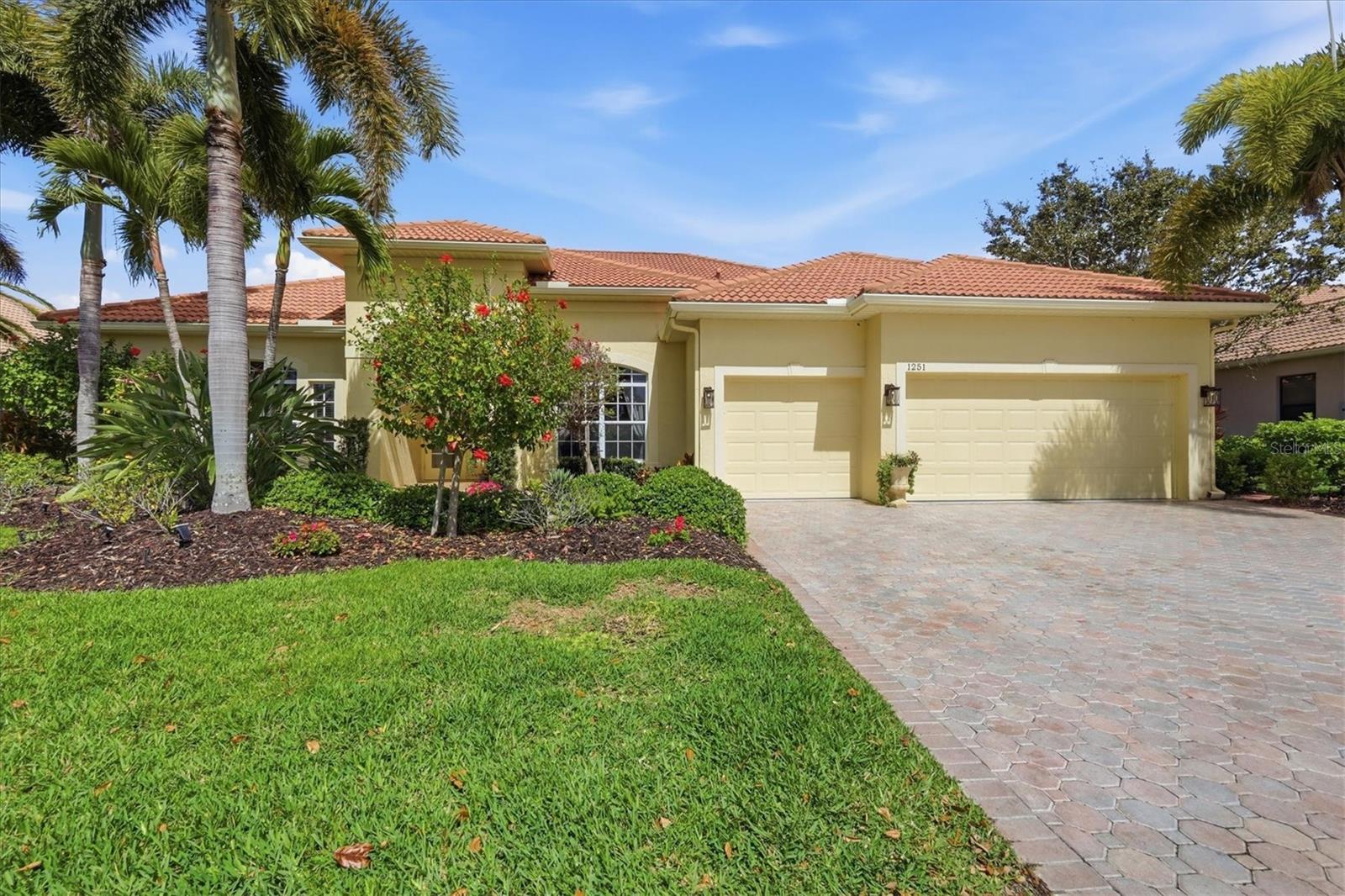1251 Tuscany Blvd Property Photo 2