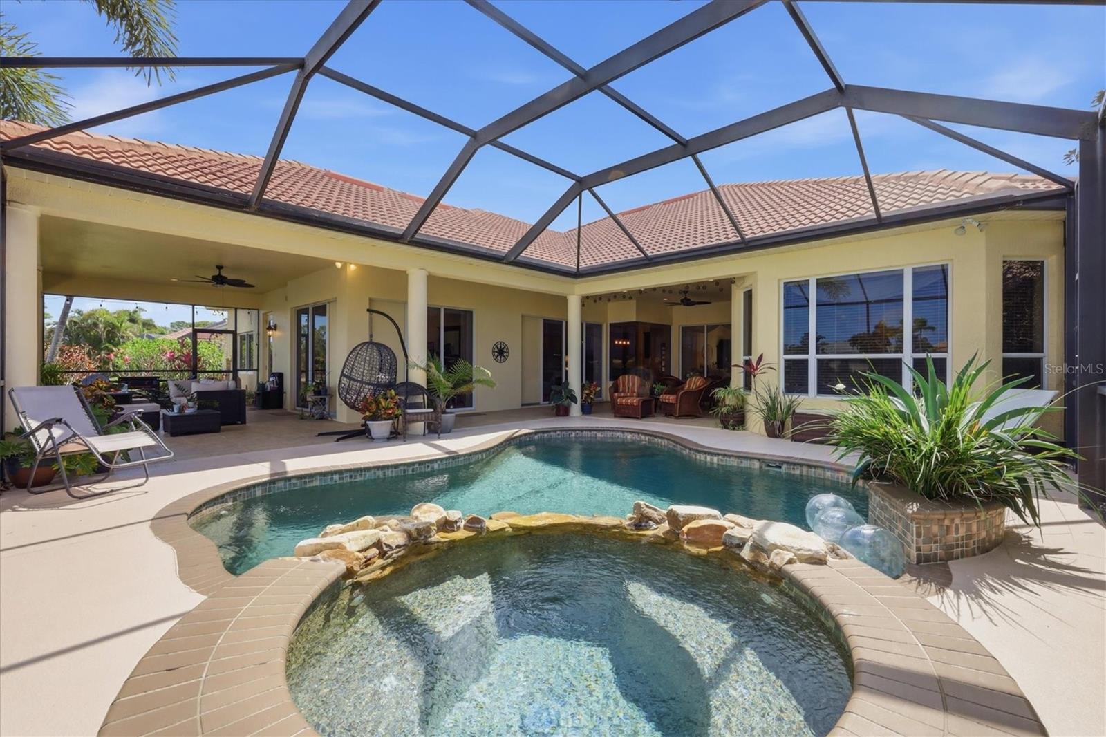 1251 Tuscany Blvd Property Photo 11
