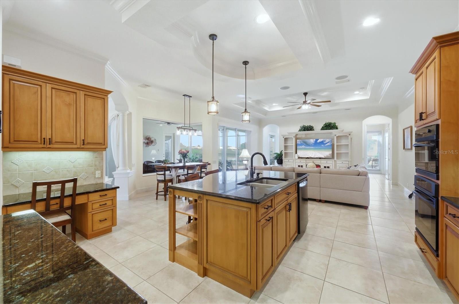 1251 Tuscany Blvd Property Photo 18
