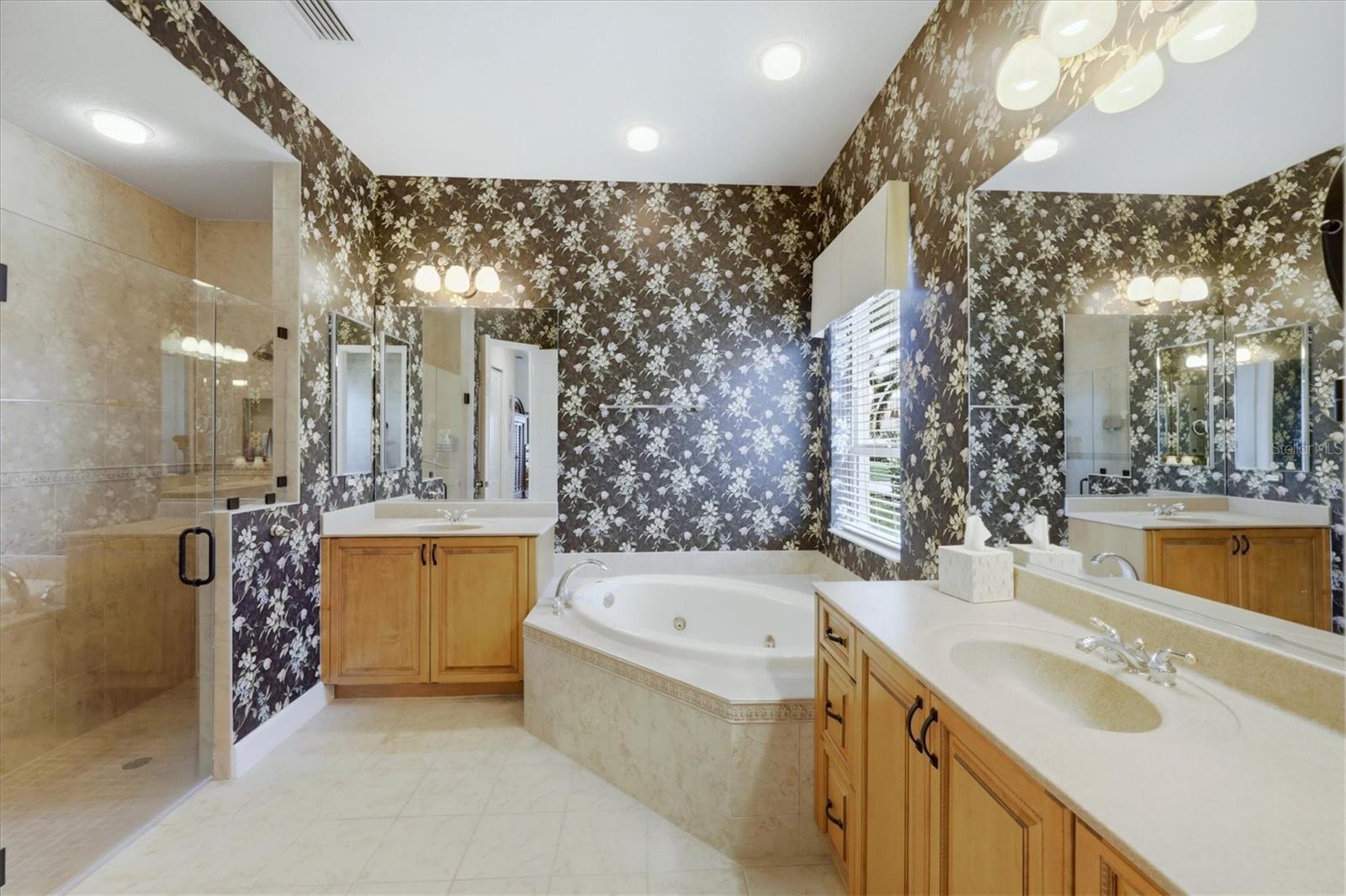 1251 Tuscany Blvd Property Photo 39