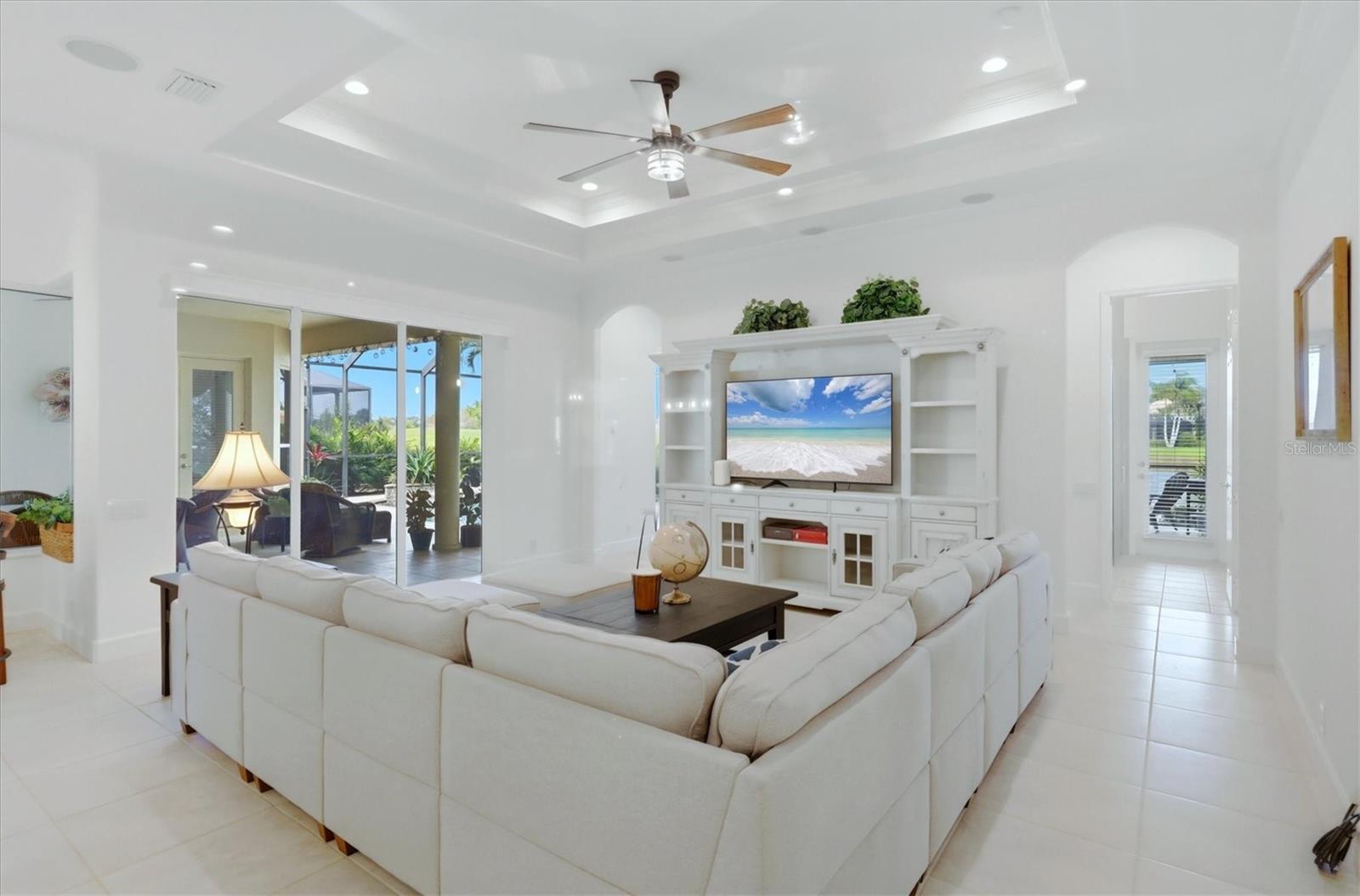 1251 Tuscany Blvd Property Photo 44