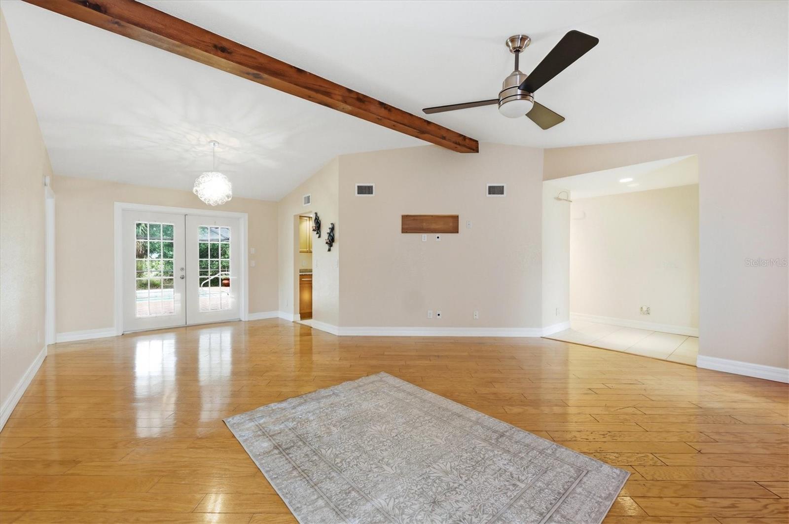 1114 Dewhurst St Property Photo 16